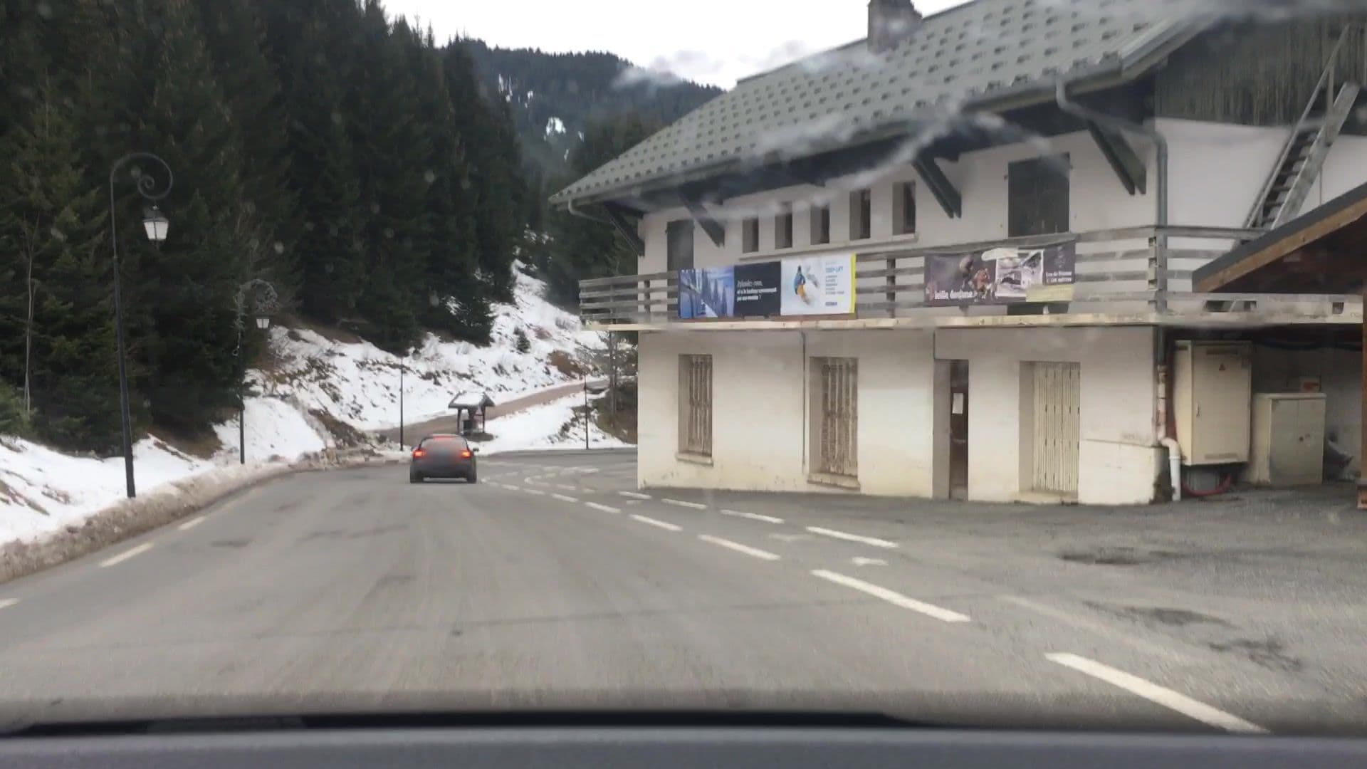 Street view near Chalet Ruisselet - OVO Network, Châtel — © lvl5 (CC BY-SA · Mapillary)