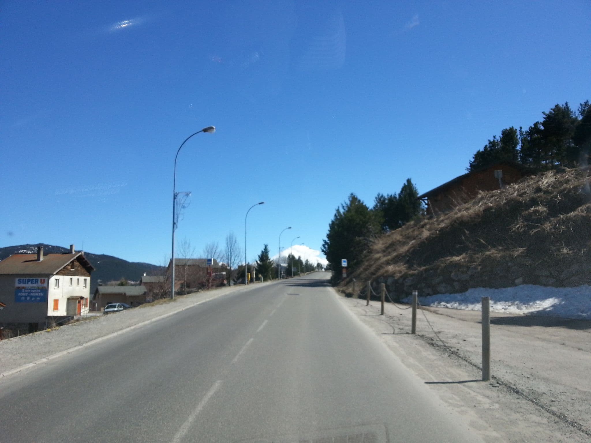 Street view near Residences Le Panoramic 1 & 2, Font-Romeu-Odeillo-Via — © paulinus (CC BY-SA · Mapillary)