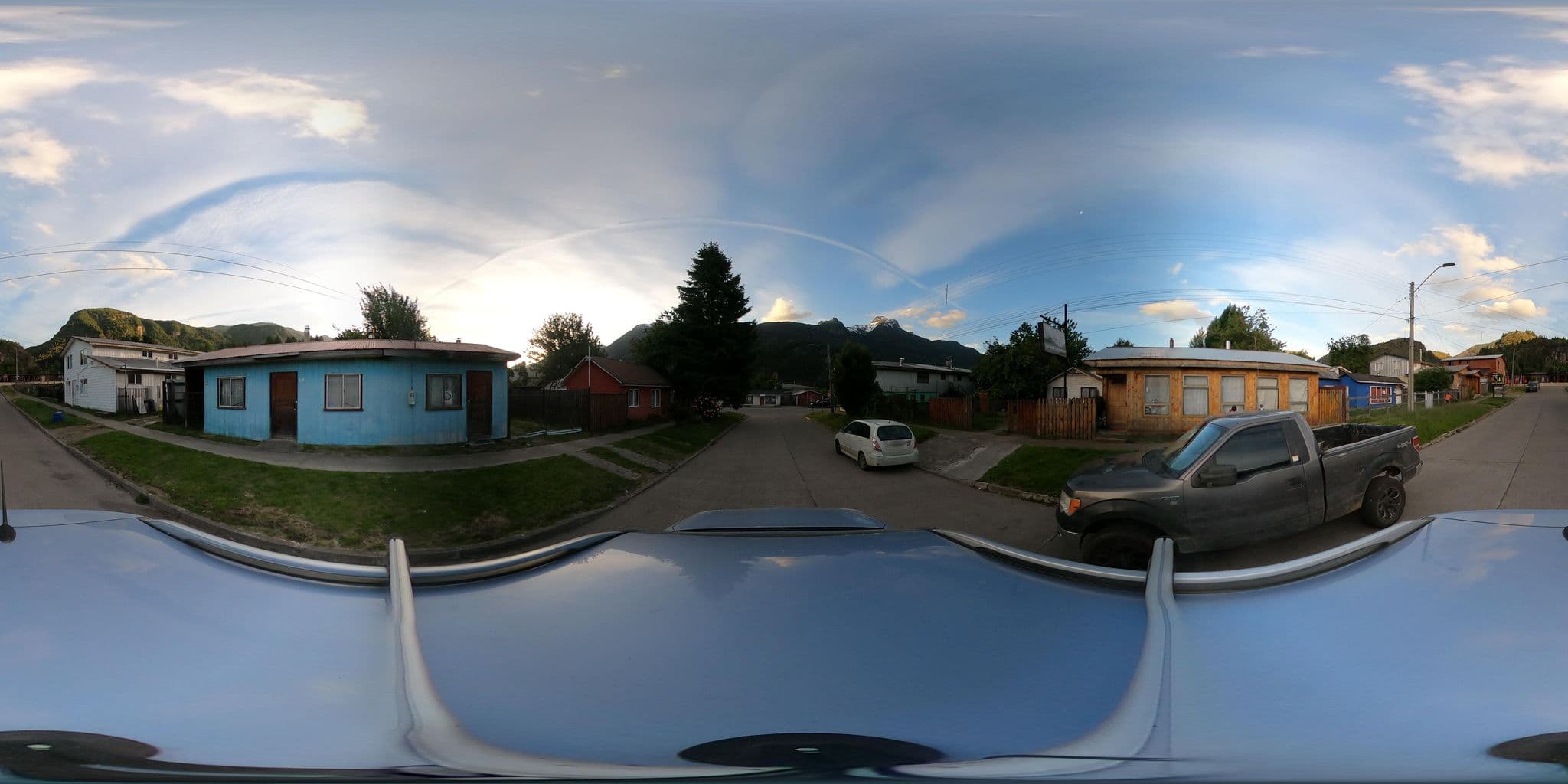 Street view near El Encuentro, Coyhaique — © Kaart_Local (CC BY-SA · Mapillary)