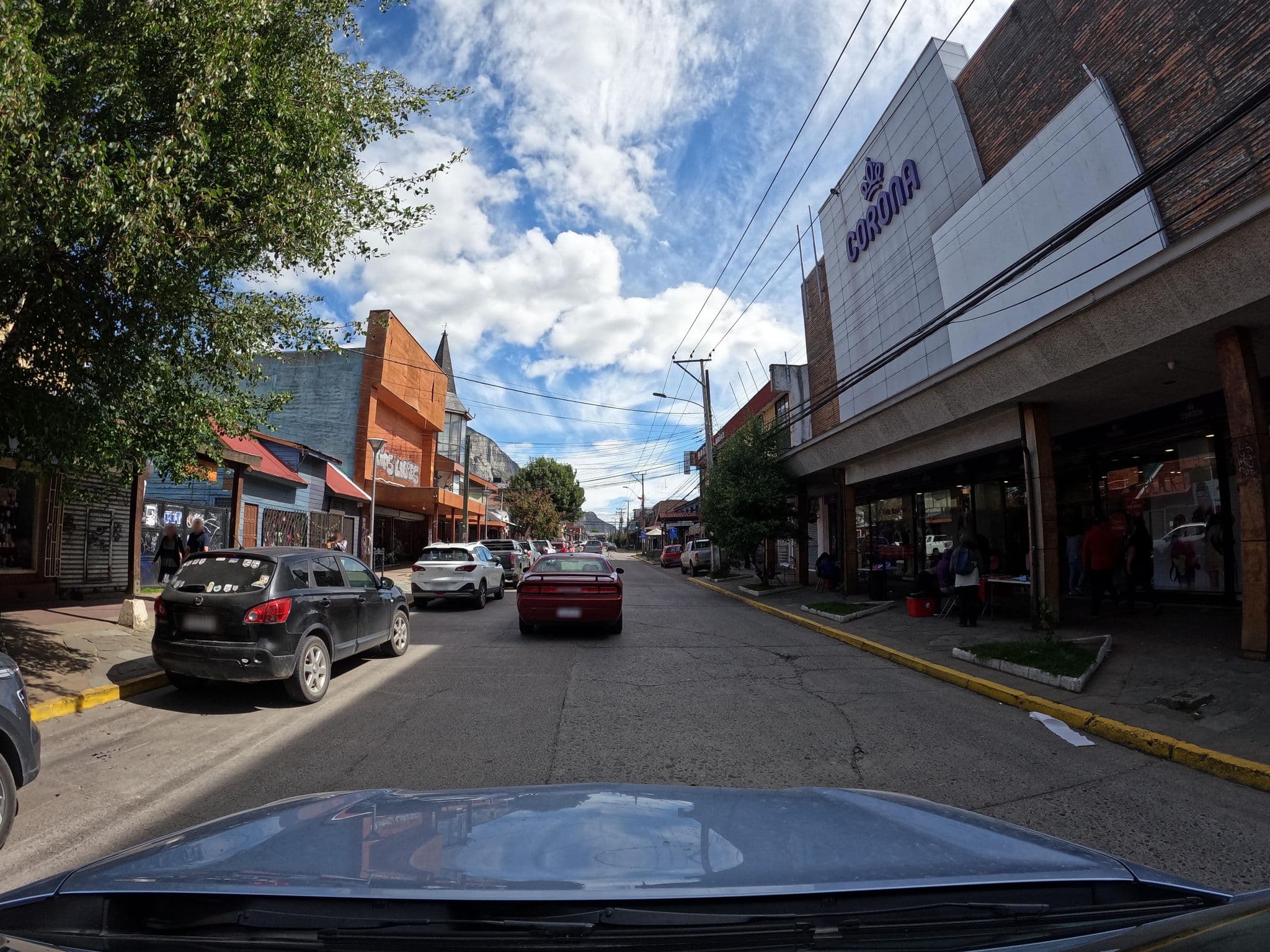 Street view near Hotel Patagonia Central, Coyhaique — © Kaart_Local (CC BY-SA · Mapillary)