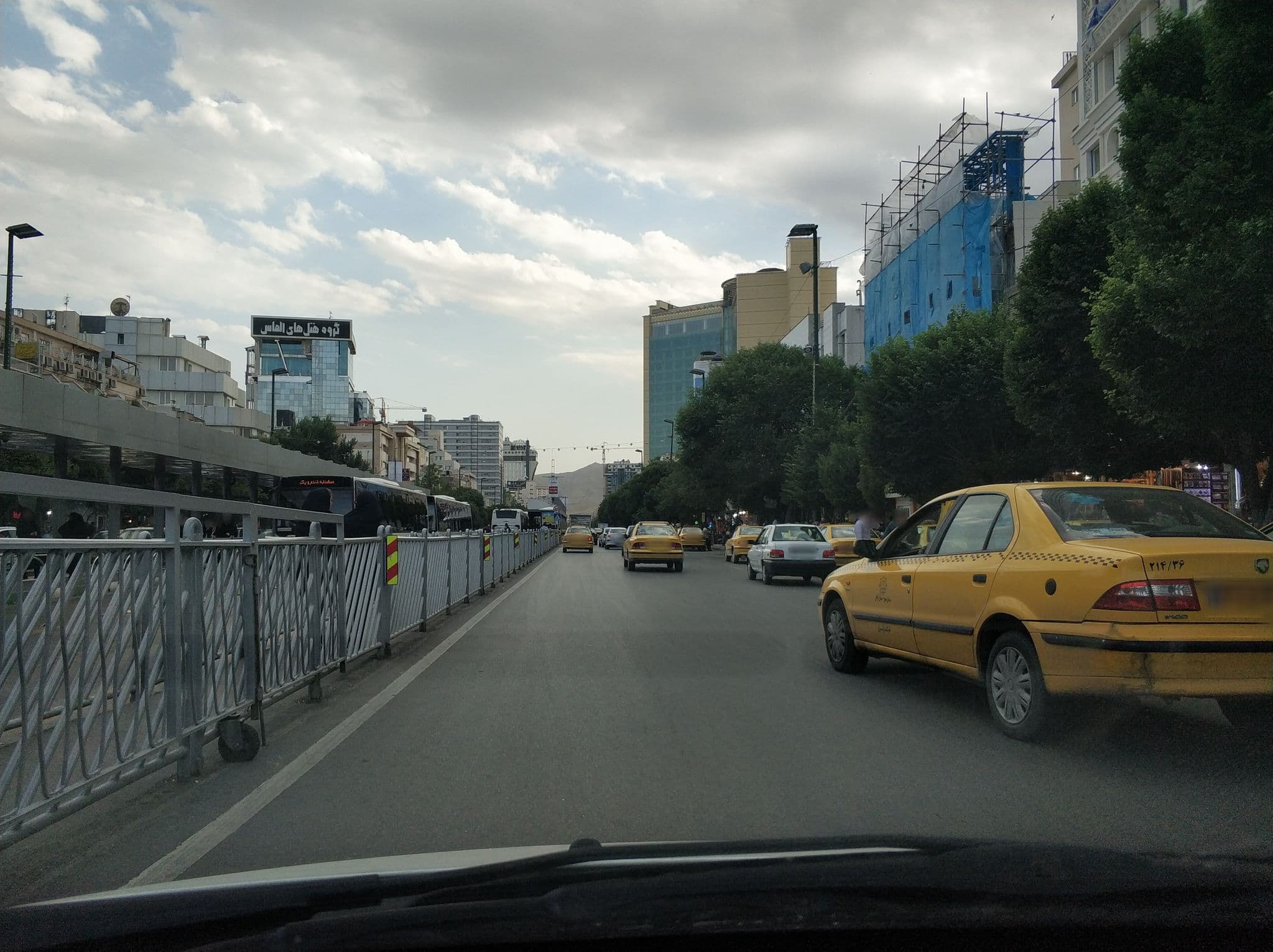 Street view near Roof Garden/Rose Darvishi, Mashhad — © hota (CC BY-SA · Mapillary)