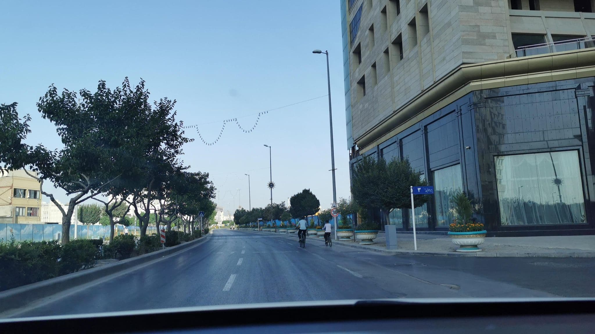 Street view near Kowsar Nab Hotel | هتل بین‌المللی کوثر ناب, Mashhad — © kesler (CC BY-SA · Mapillary)