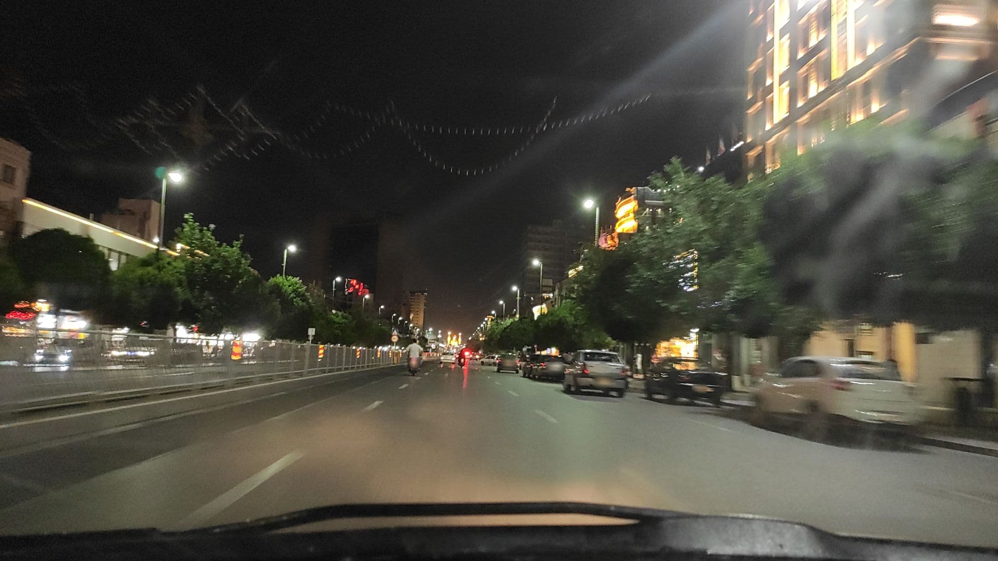 Street view near كافى شاپ هتل مينو, Mashhad — © hota (CC BY-SA · Mapillary)
