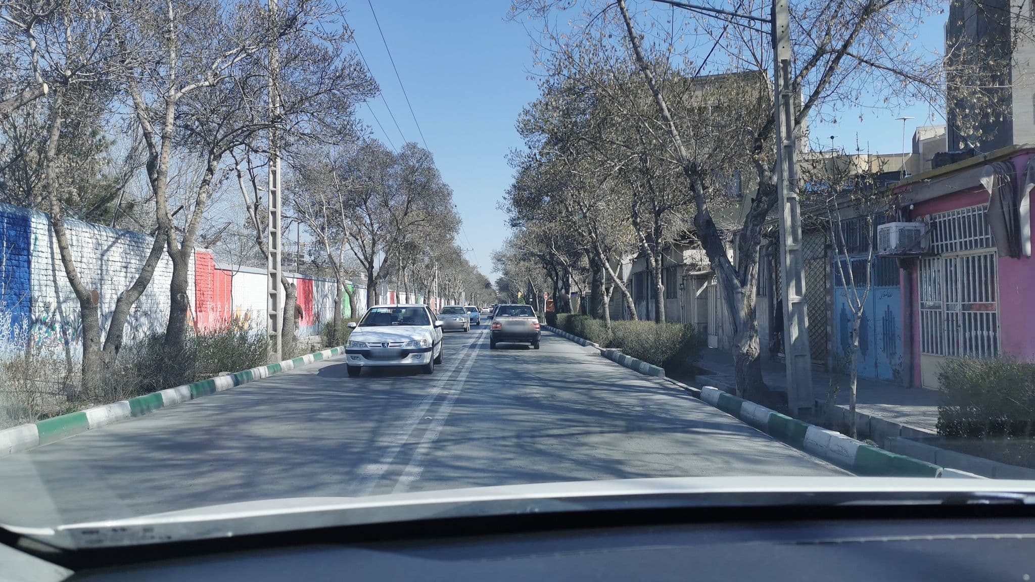 Street view near مجتمع تفریحی عقیدتی سیاسی امام رضا(ع) سپاه, Mashhad — © kesler (CC BY-SA · Mapillary)