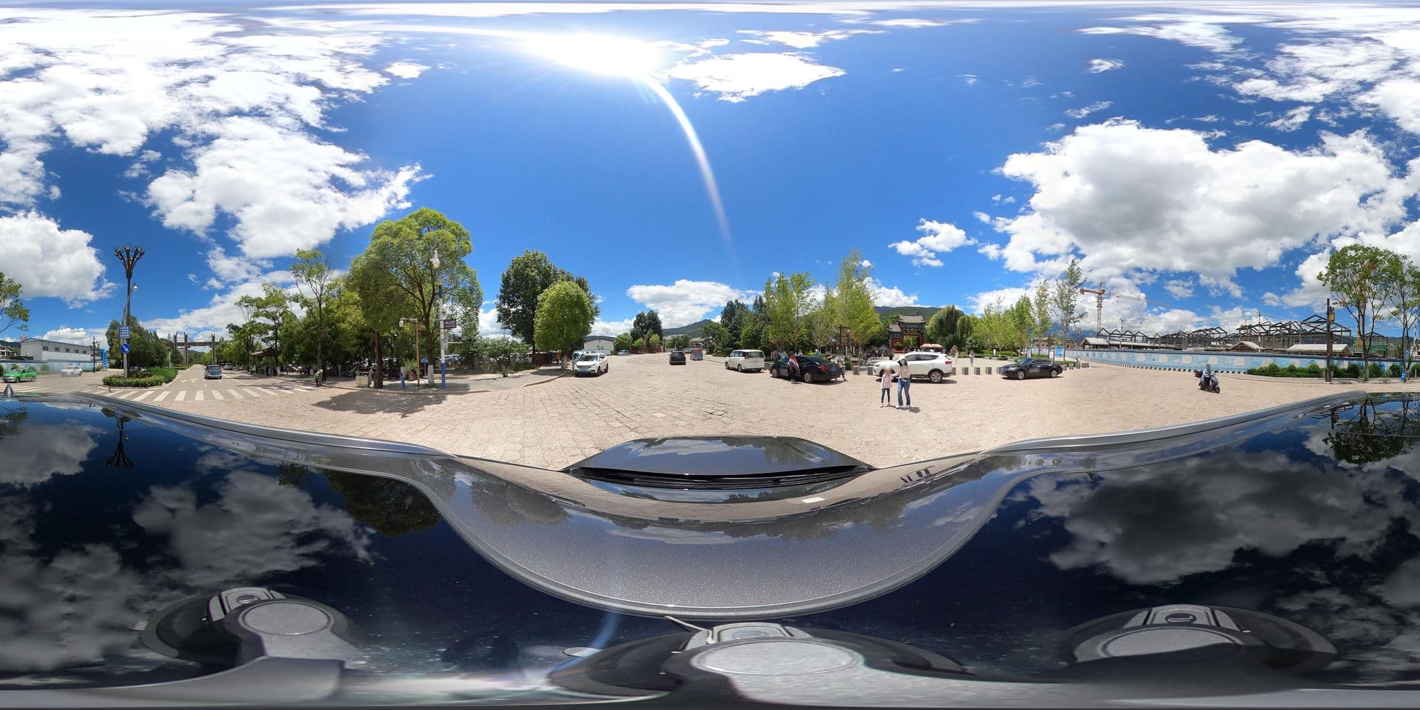 Street view near 丽江红山驿站, Lijiang — © adirricor (CC BY-SA · Mapillary)