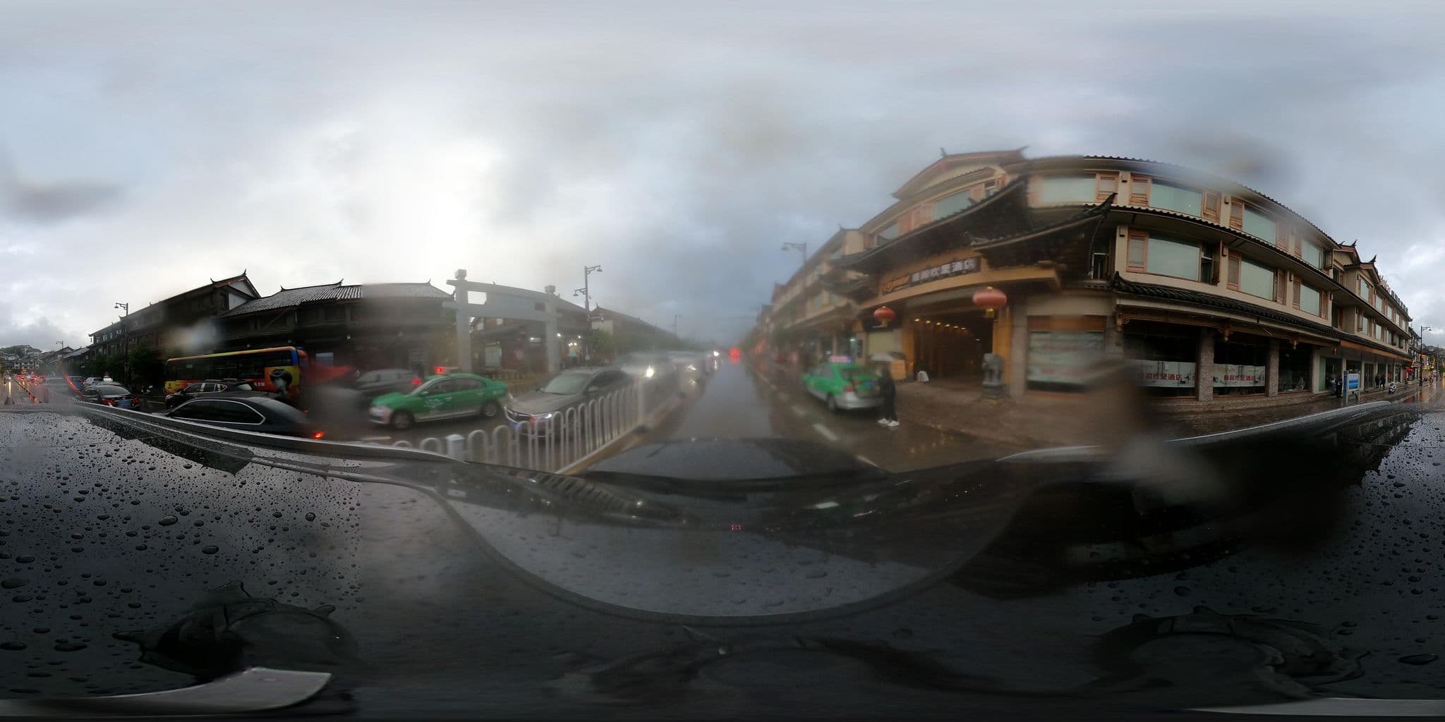 Street view near 水云上品快捷酒店, Lijiang — © adirricor (CC BY-SA · Mapillary)