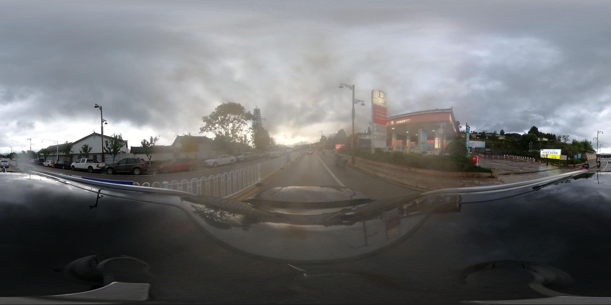 Street view near 在路上国际青年旅舍, Lijiang — © adirricor (CC BY-SA · Mapillary)