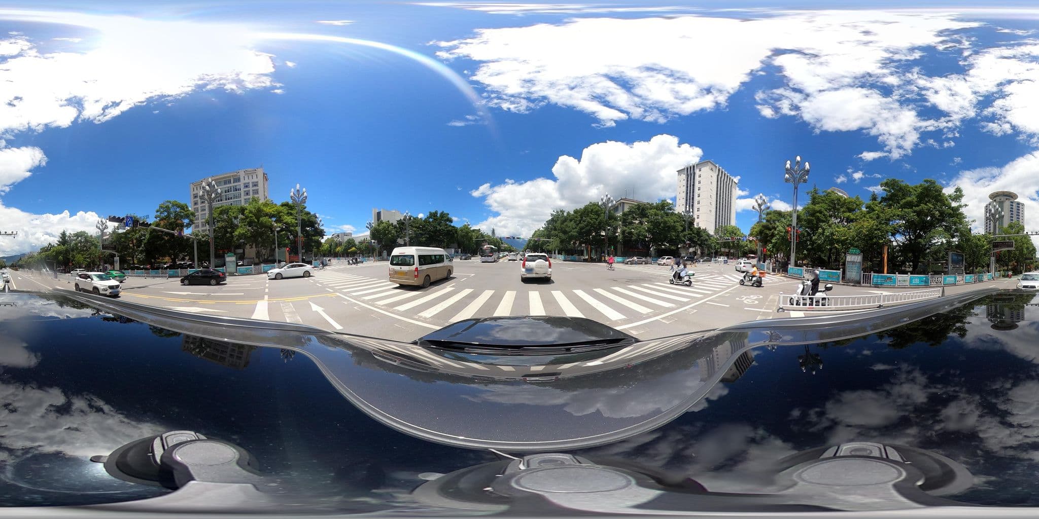 Street view near 丽特酒店, Lijiang — © adirricor (CC BY-SA · Mapillary)