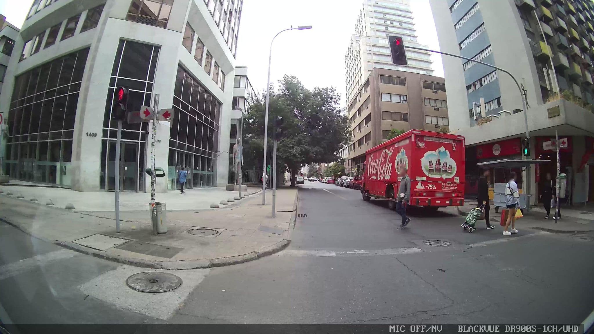 Street view near VIP Apartments Chile, Santiago