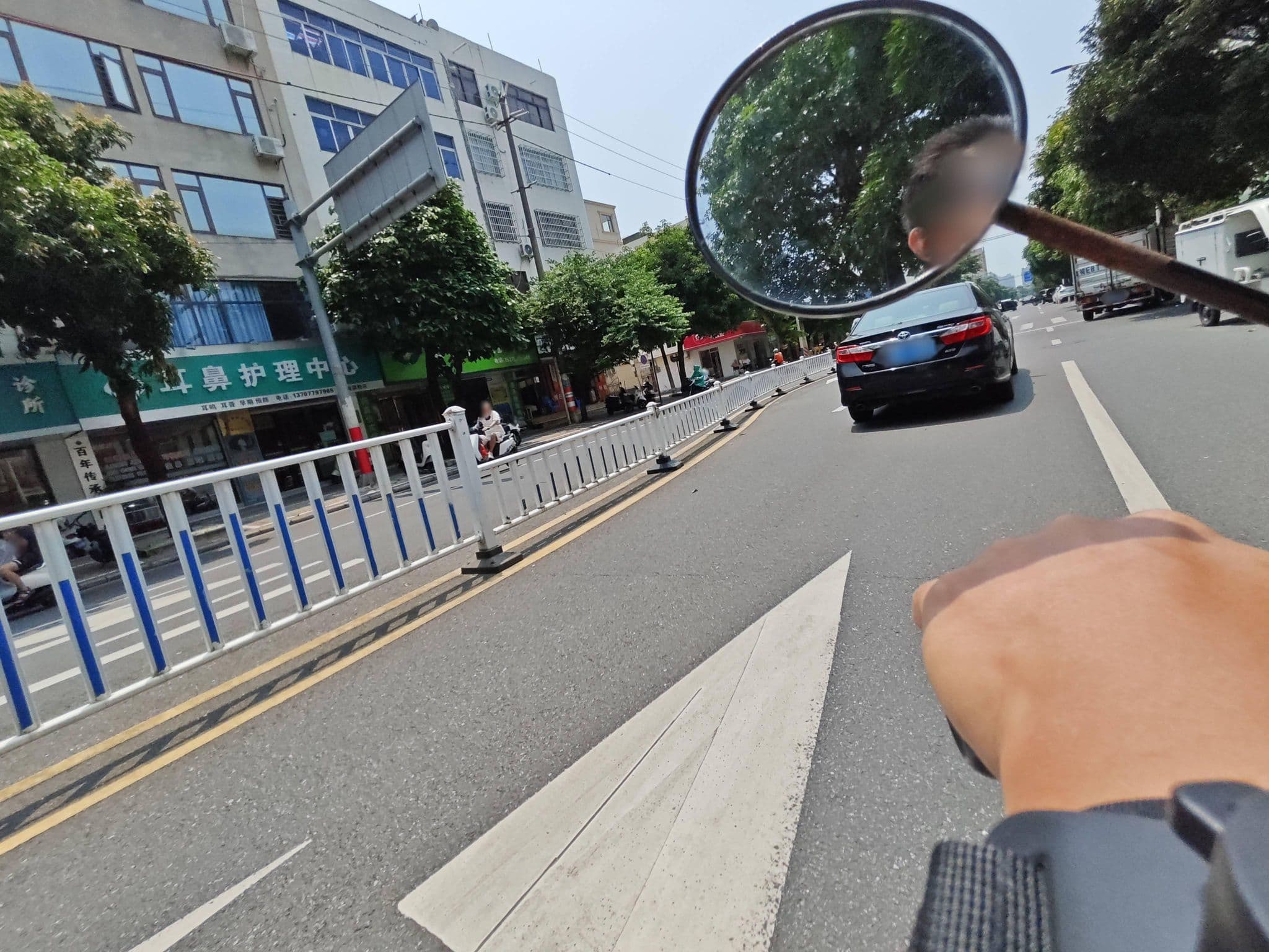 Street view near 北海楚越御公馆海景度假公寓, Beihai — © xbd (CC BY-SA · Mapillary)