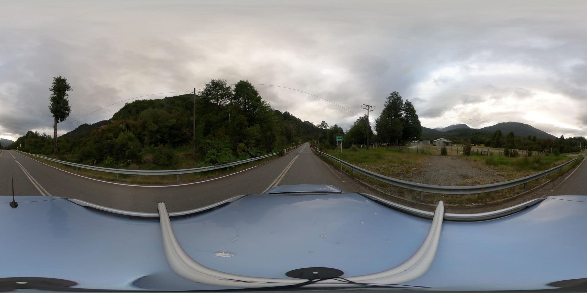 Street view near Camping El Rincón Del Asador, La Junta — © Kaart_Local (CC BY-SA · Mapillary)