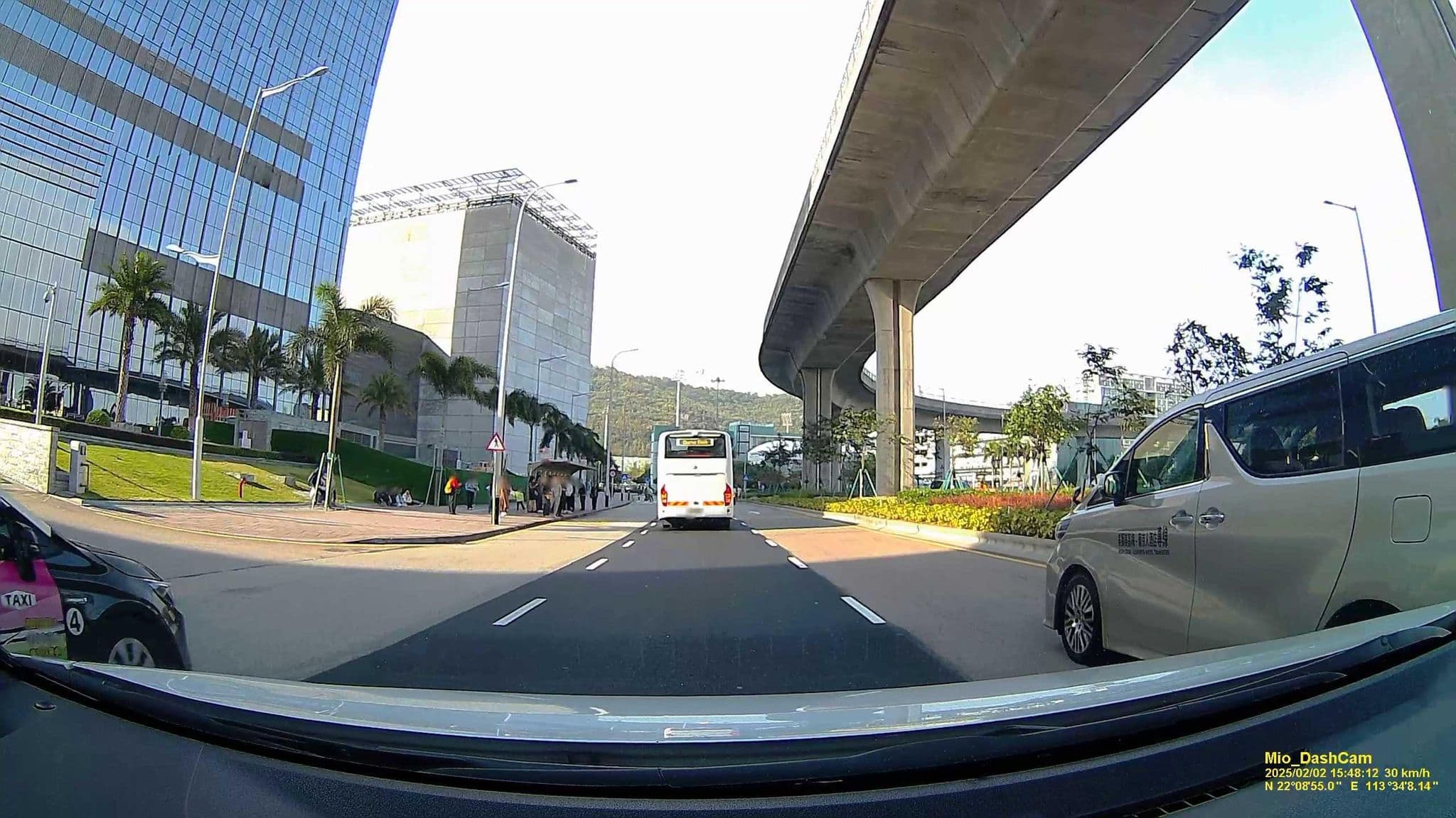 Street view near Grand Hyatt Macau, São Lourenço — © hcyen (CC BY-SA · Mapillary)