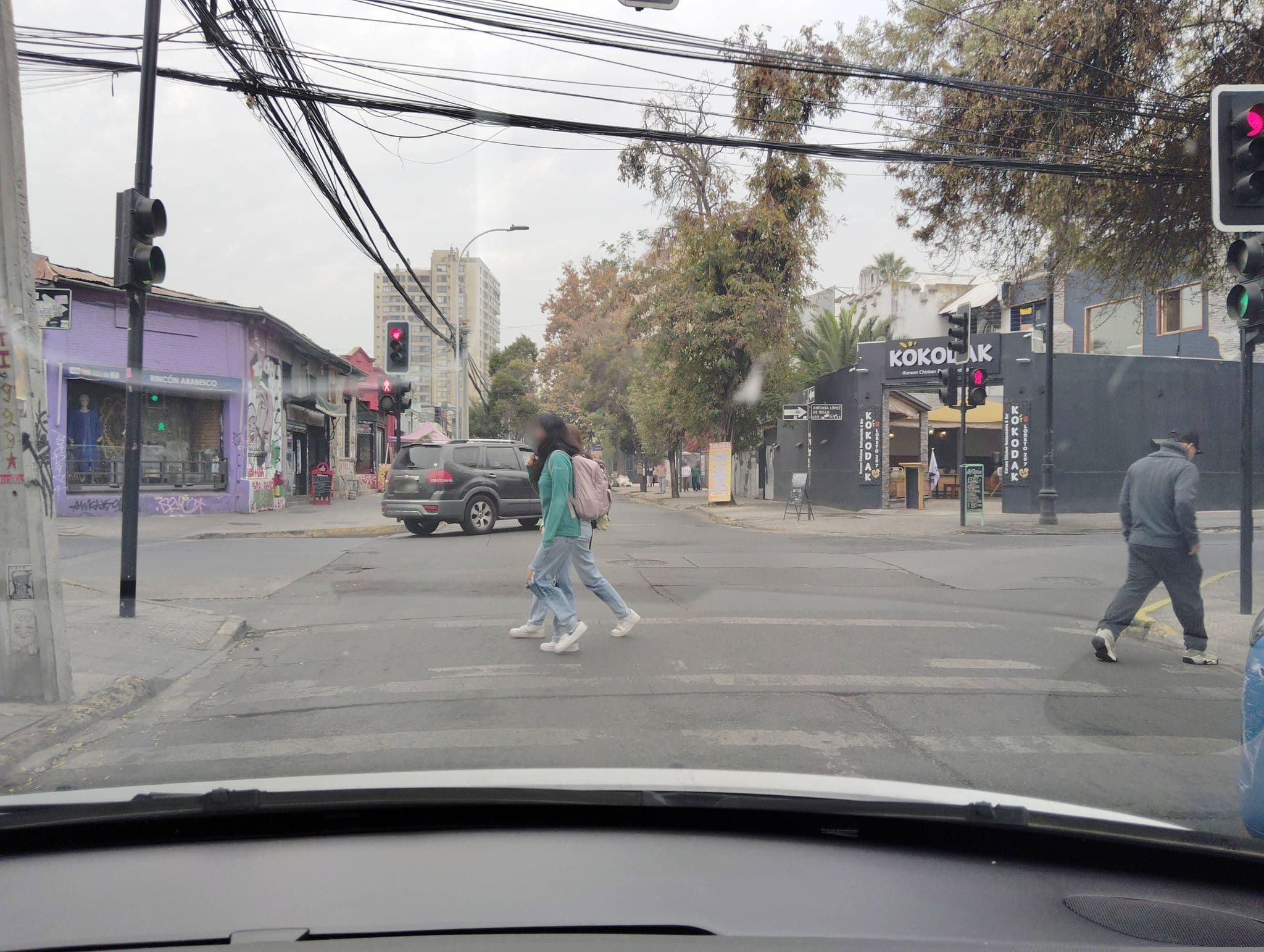 Street view near Loreto Hotel, Santiago — © ariellopez (CC BY-SA · Mapillary)