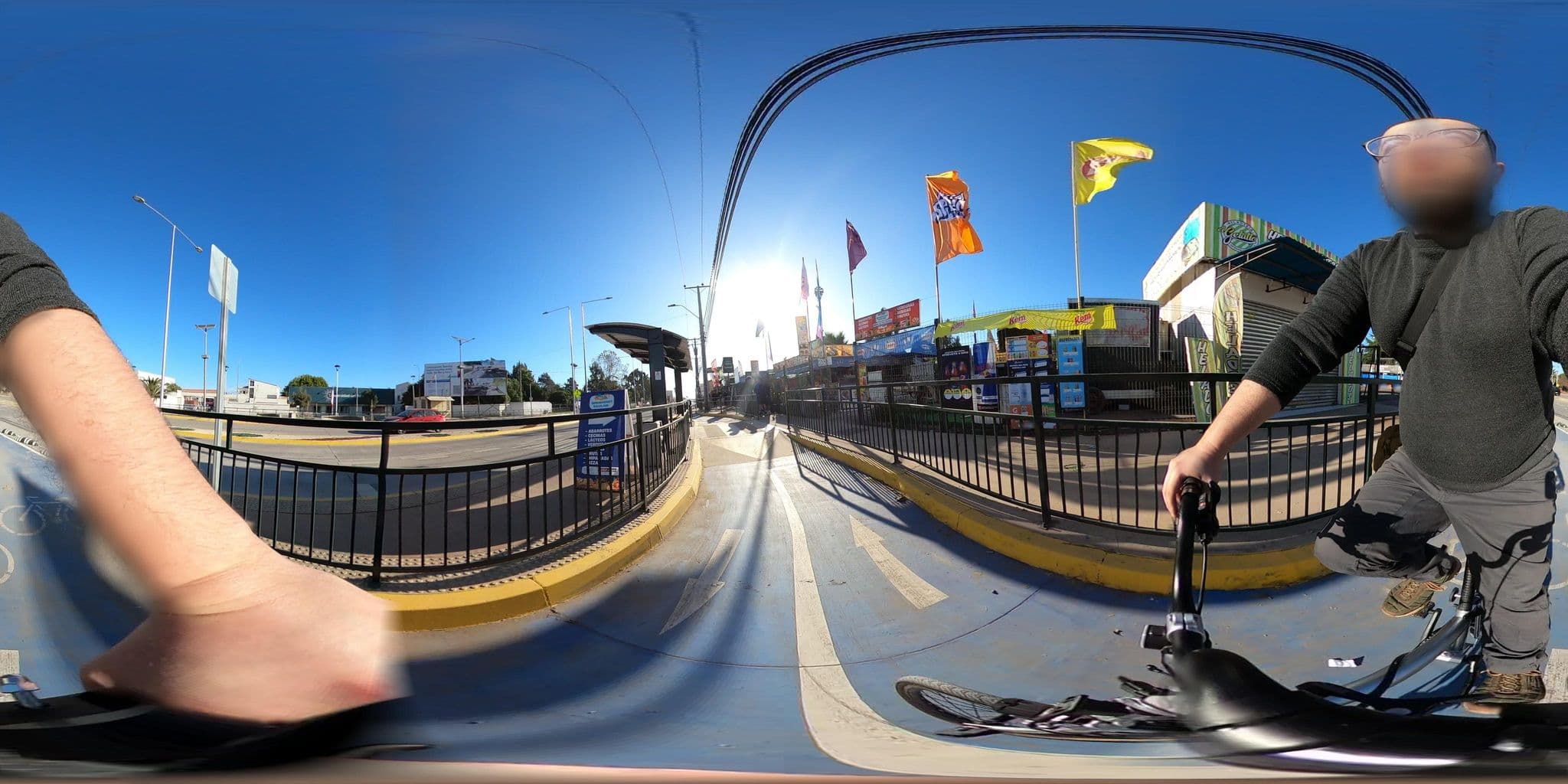 Street view near Apart Hotel StellaMar, La Serena — © ariellopez (CC BY-SA · Mapillary)