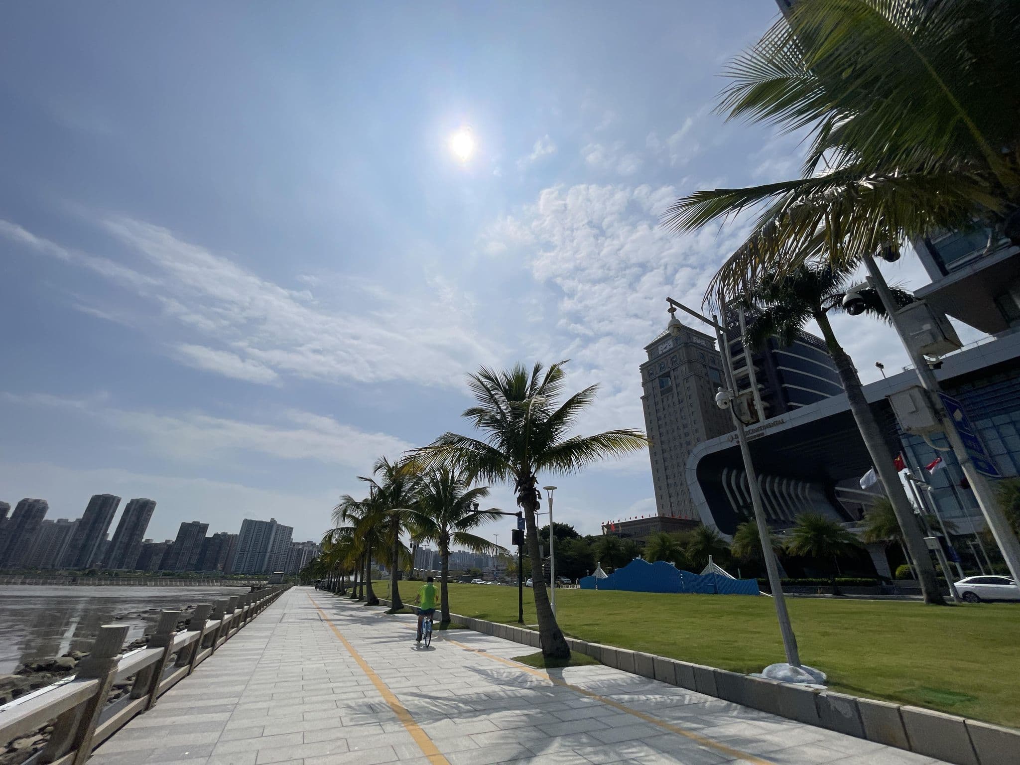 Street view near Intercontinental Zhuhai, Nossa Senhora de Fátima — © joaocsampayo (CC BY-SA · Mapillary)