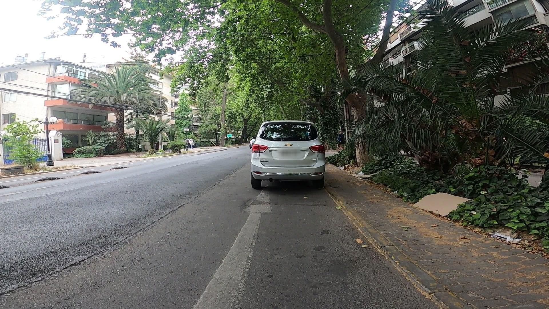 Street view near Intiwasi Hotel, Ñuñoa — © jloaiza (CC BY-SA · Mapillary)