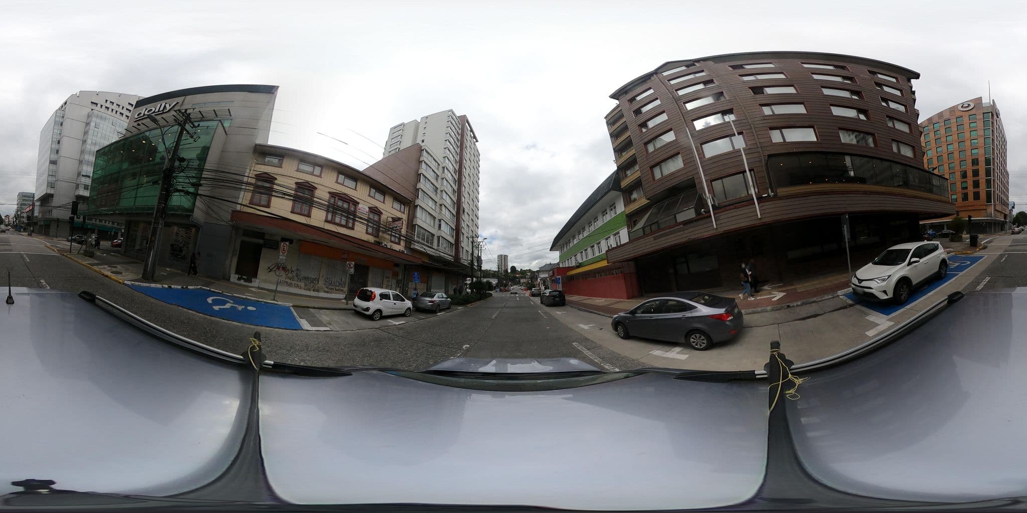 Street view near Hotel Don Luis, Puerto Montt — © felipeeugenio (CC BY-SA · Mapillary)