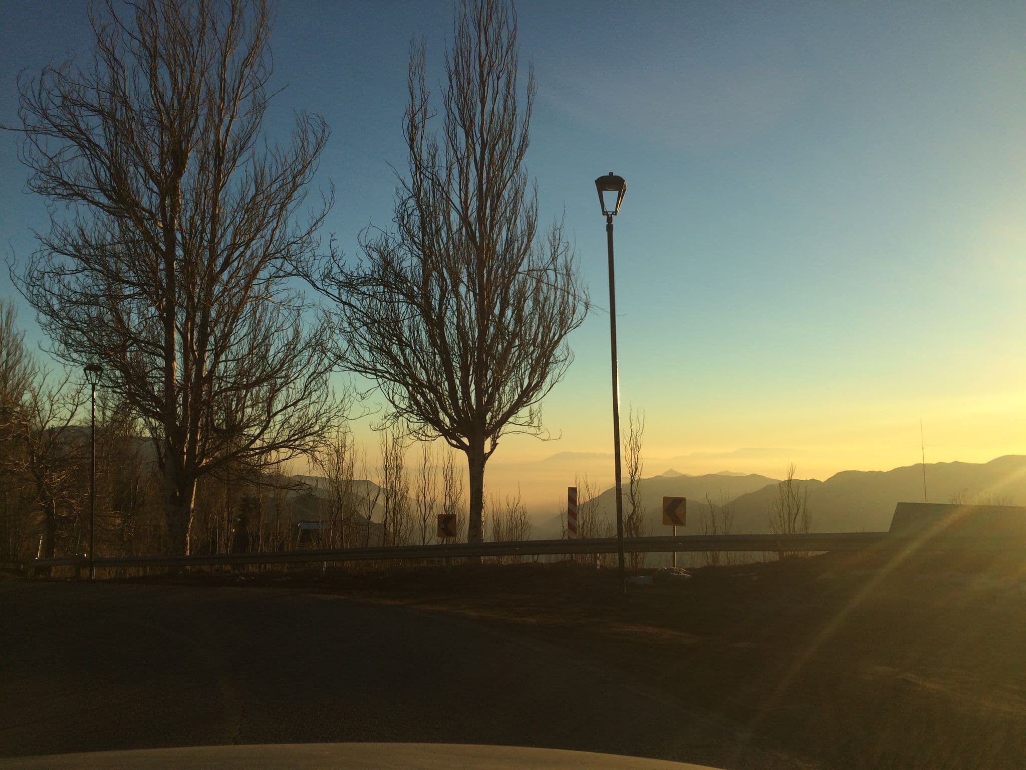 Street view near Refugio Piedra Madera Cobre, Peñalolén — © frizatch (CC BY-SA · Mapillary)
