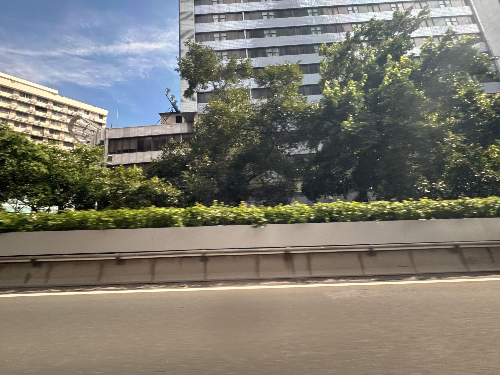 Street view near 萊克酒店, Guangzhou — © filipb (CC BY-SA · Mapillary)