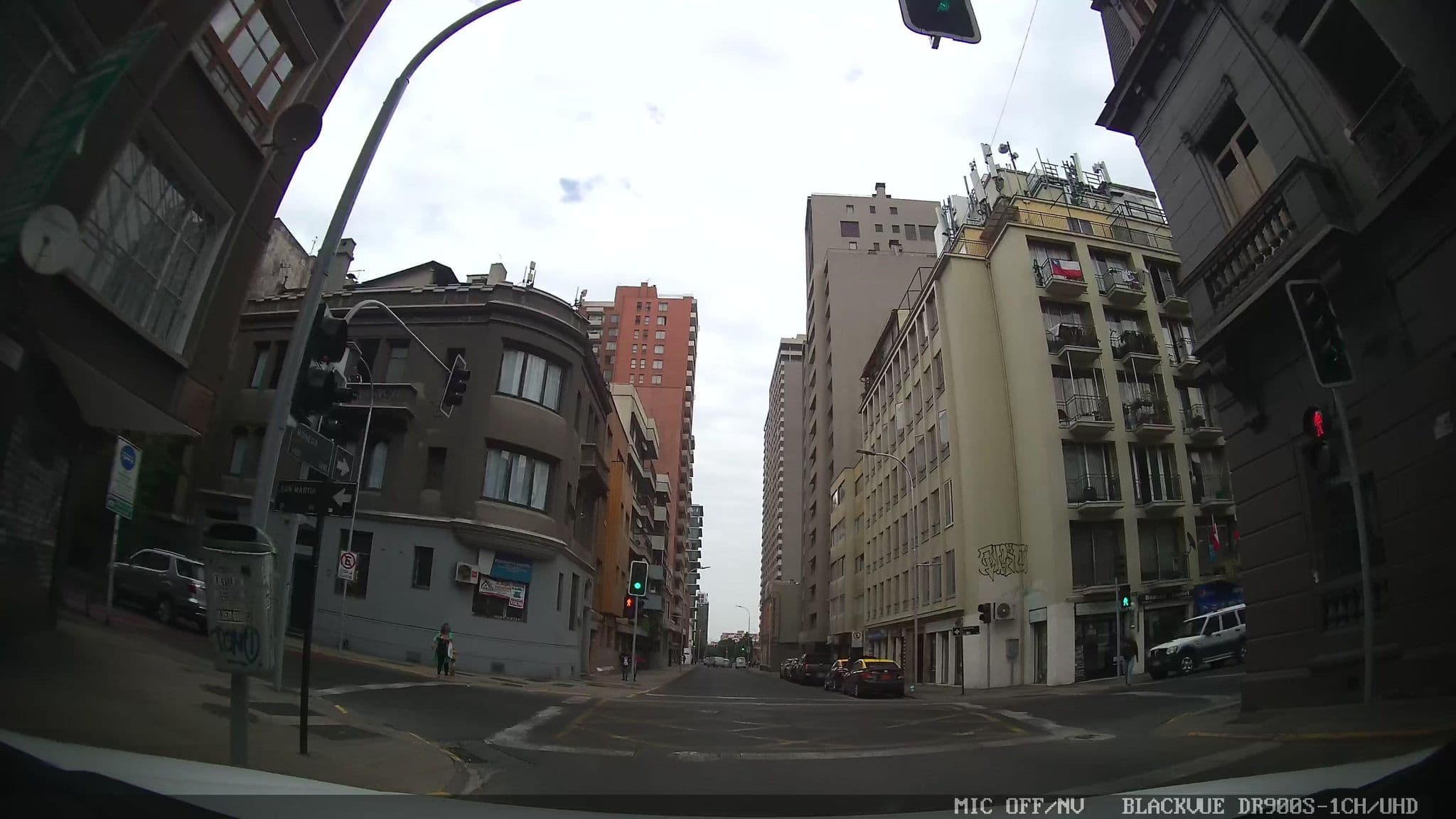 Street view near Hotel Di Maurier, Santiago