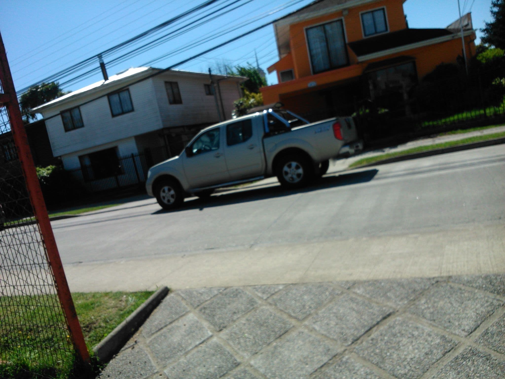 Street view near La Casa de Ana, Valdivia — © dalacost (CC BY-SA · Mapillary)