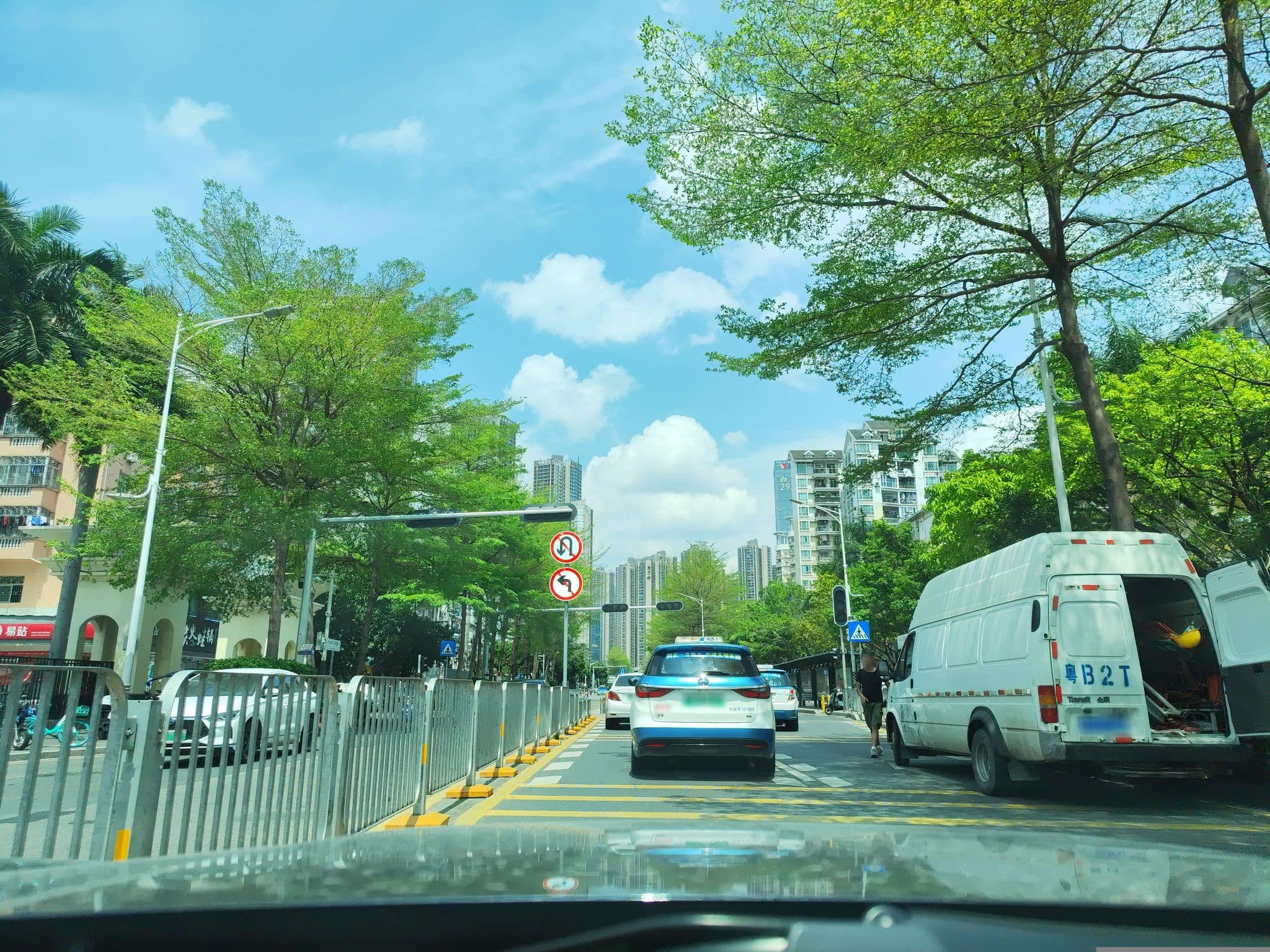 Street view near 深圳龙胜宾馆中环路店, Changlingpi — © Obanazawa_Kuri (CC BY-SA · Mapillary)