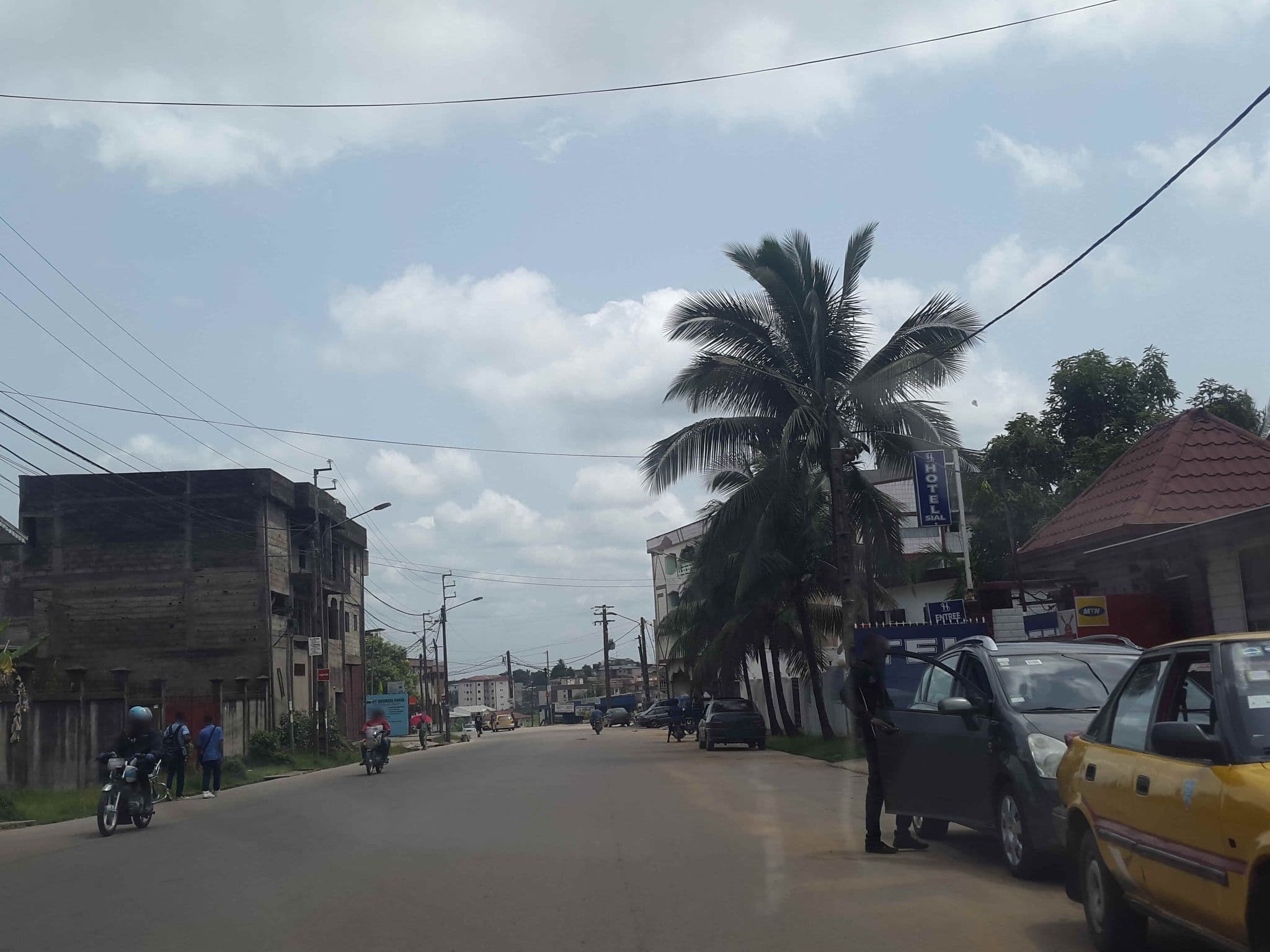 Street view near Hotel Sial, Douala