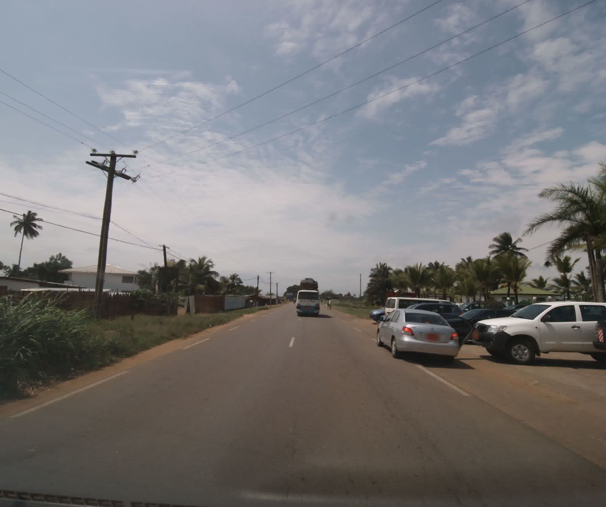 Street view near LA MAREE HOTEL, Kribi — © sogefi (CC BY-SA · Mapillary)
