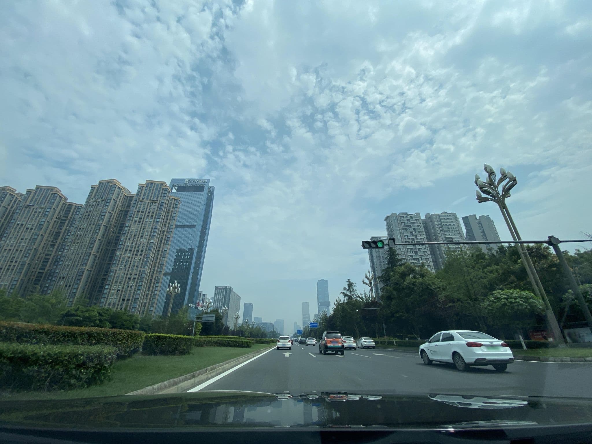 Street view near 楠舍酒店, Chengdu — © adirricor (CC BY-SA · Mapillary)