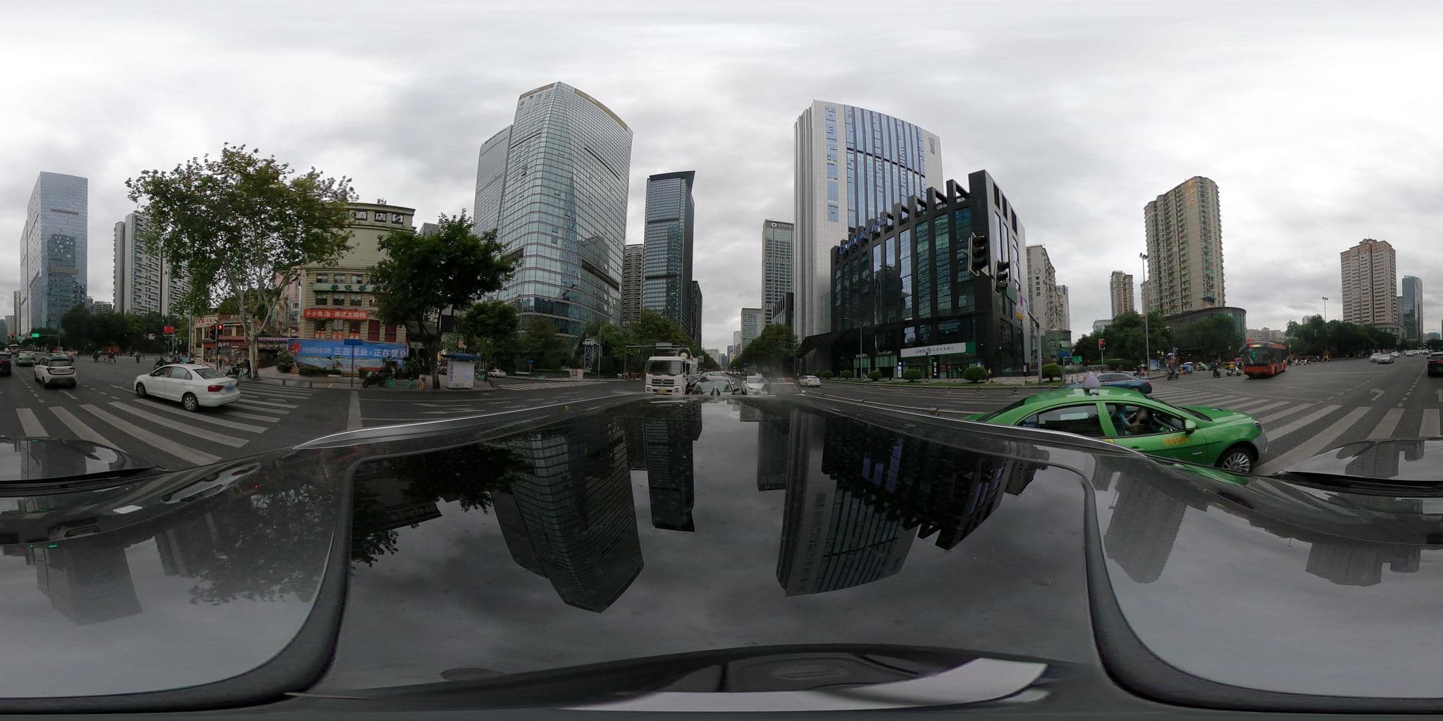 Street view near Rui Ting Business Hotel, Chengdu — © adirricor (CC BY-SA · Mapillary)