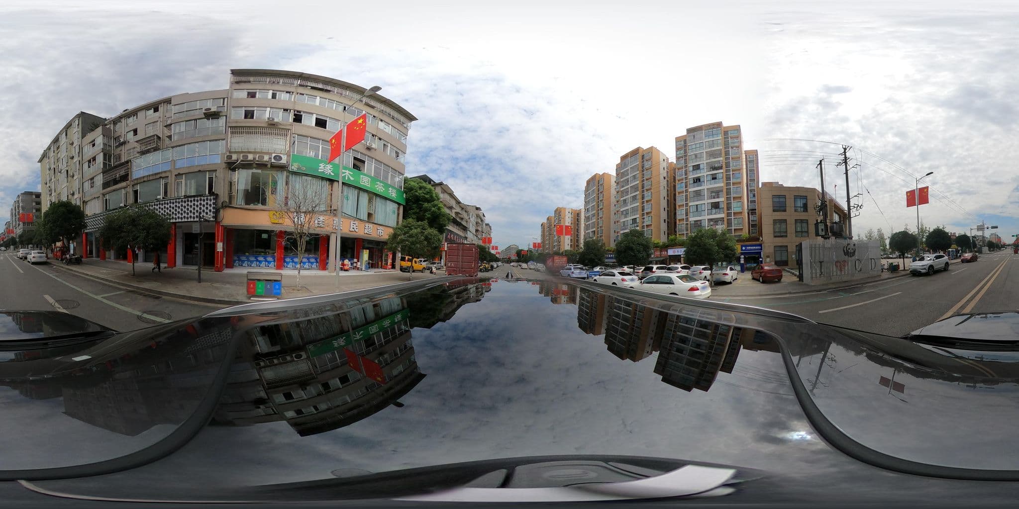 Street view near 羊城商务酒店, Chengdu — © adirricor (CC BY-SA · Mapillary)