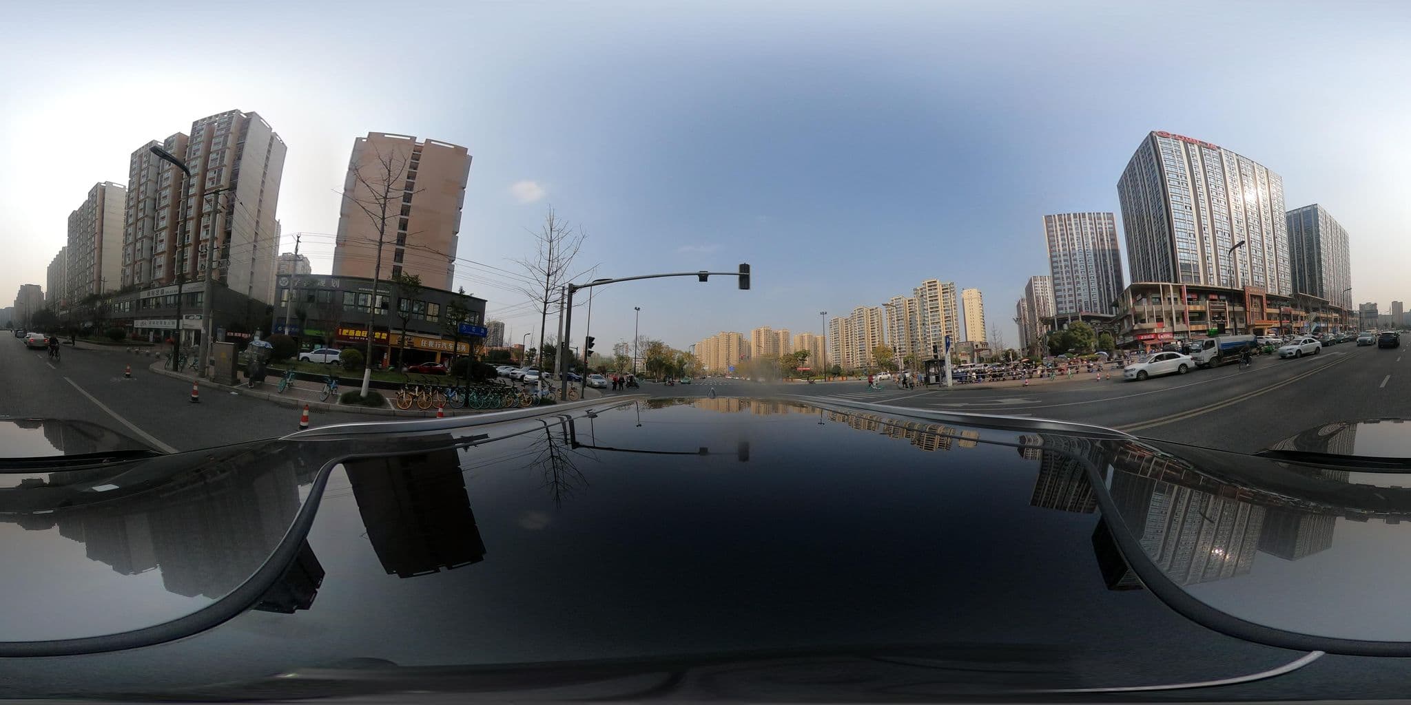 Street view near 维也纳国际酒店成都西站青羊万达店, Chengdu — © adirricor (CC BY-SA · Mapillary)
