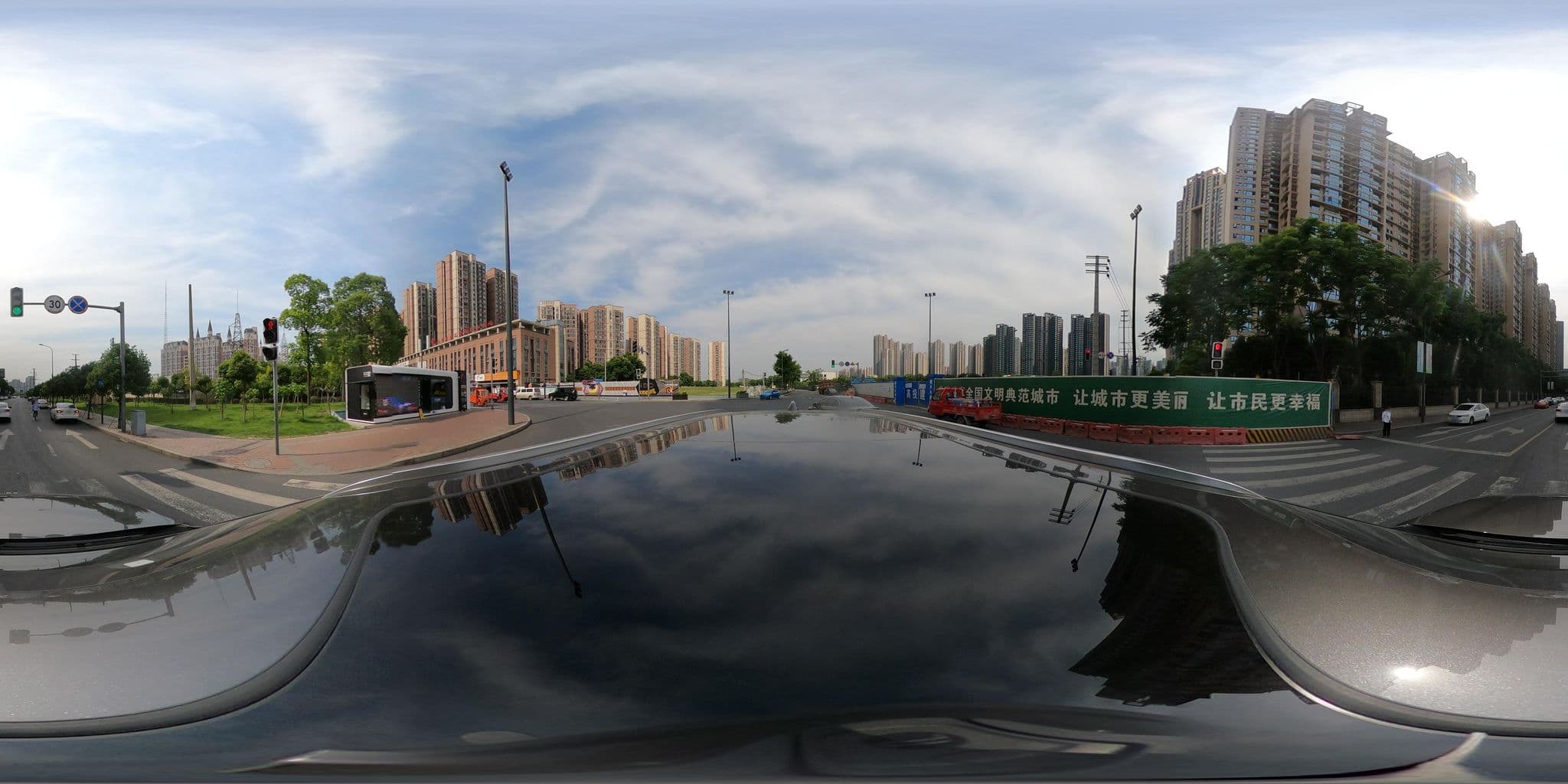 Street view near 成都华阳小鱼儿精品复式公寓, Chengdu — © adirricor (CC BY-SA · Mapillary)