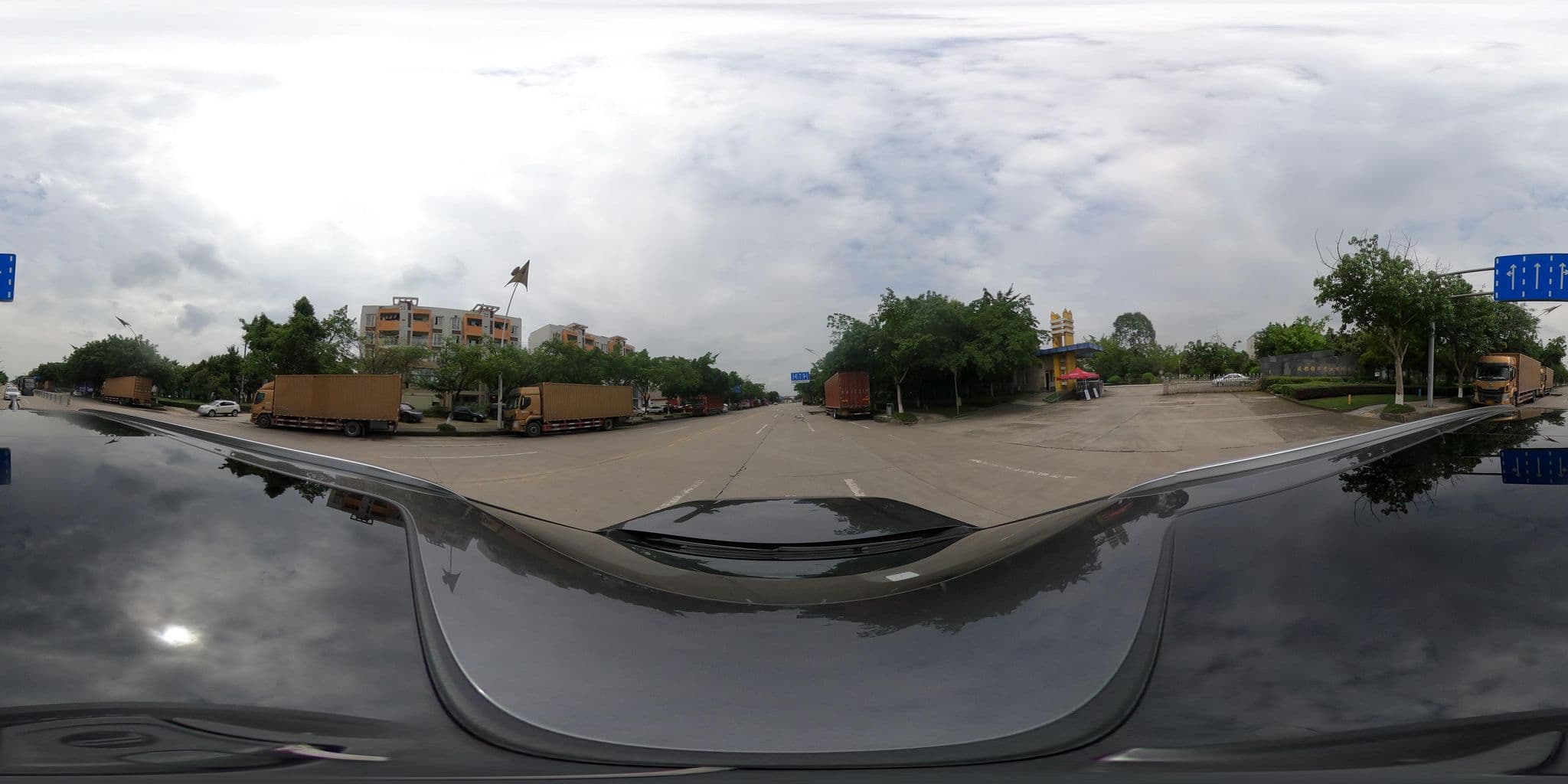 Street view near 成都双流县鑫宏宾馆, Chengdu — © adirricor (CC BY-SA · Mapillary)