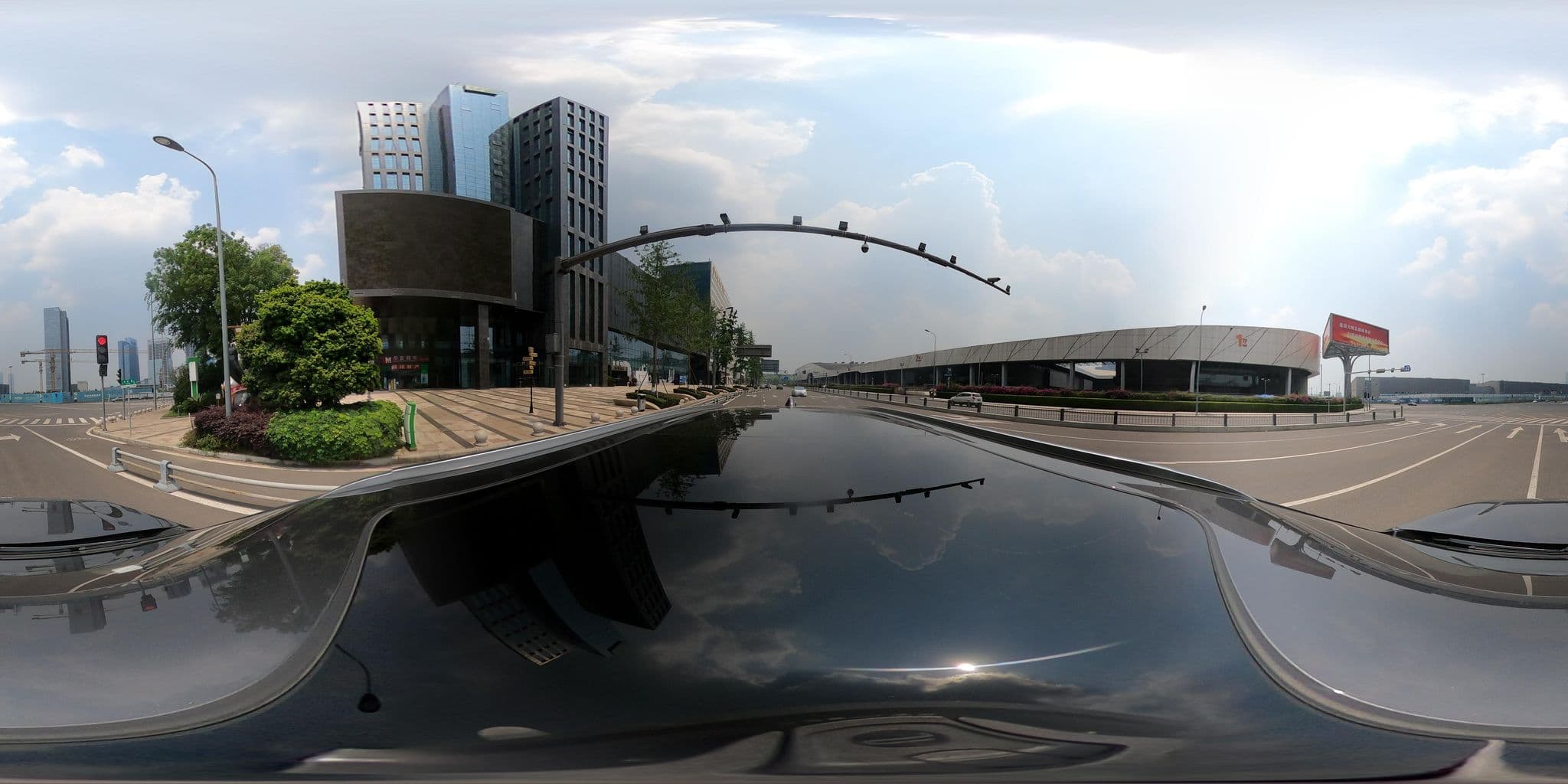Street view near Holiday Inn, Chengdu — © adirricor (CC BY-SA · Mapillary)