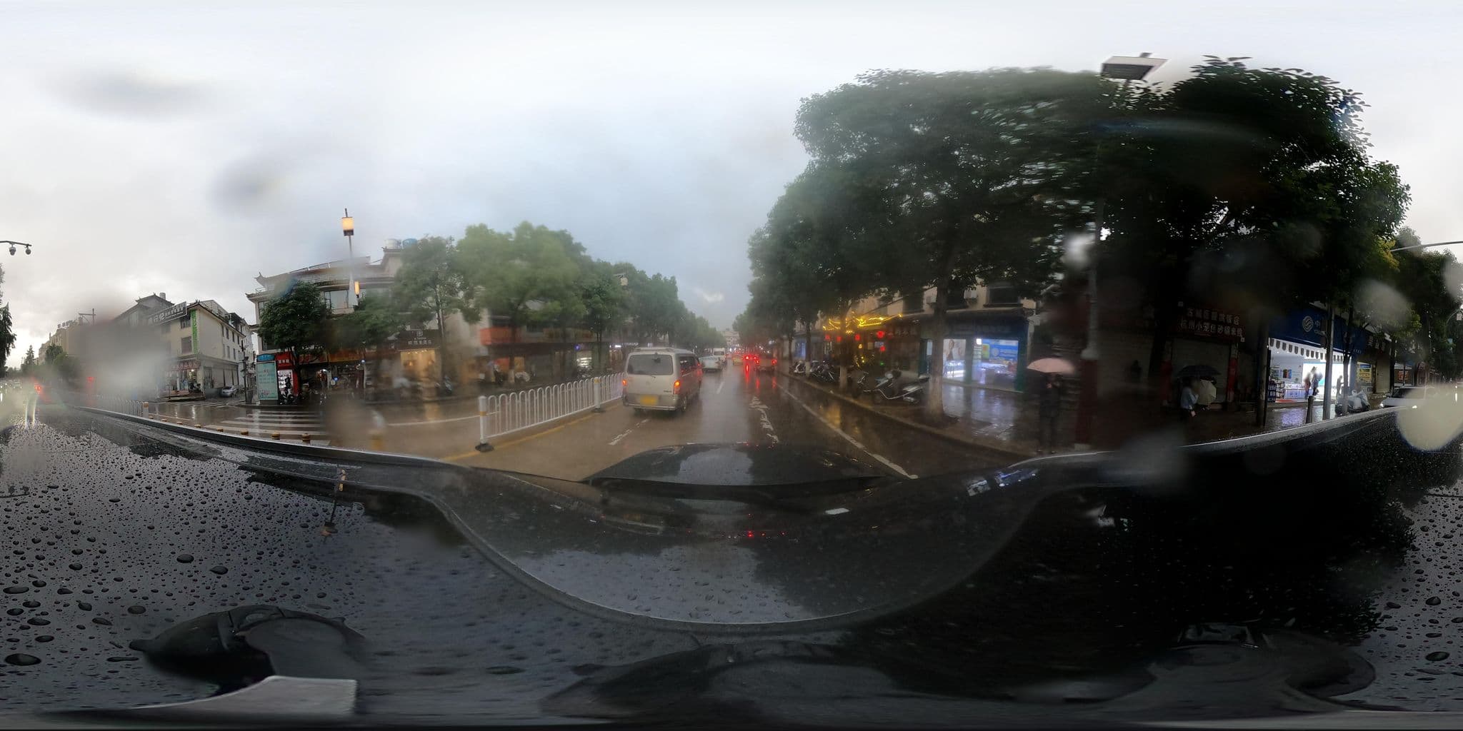 Street view near KTL国际青年旅社舍, Lijiang — © adirricor (CC BY-SA · Mapillary)