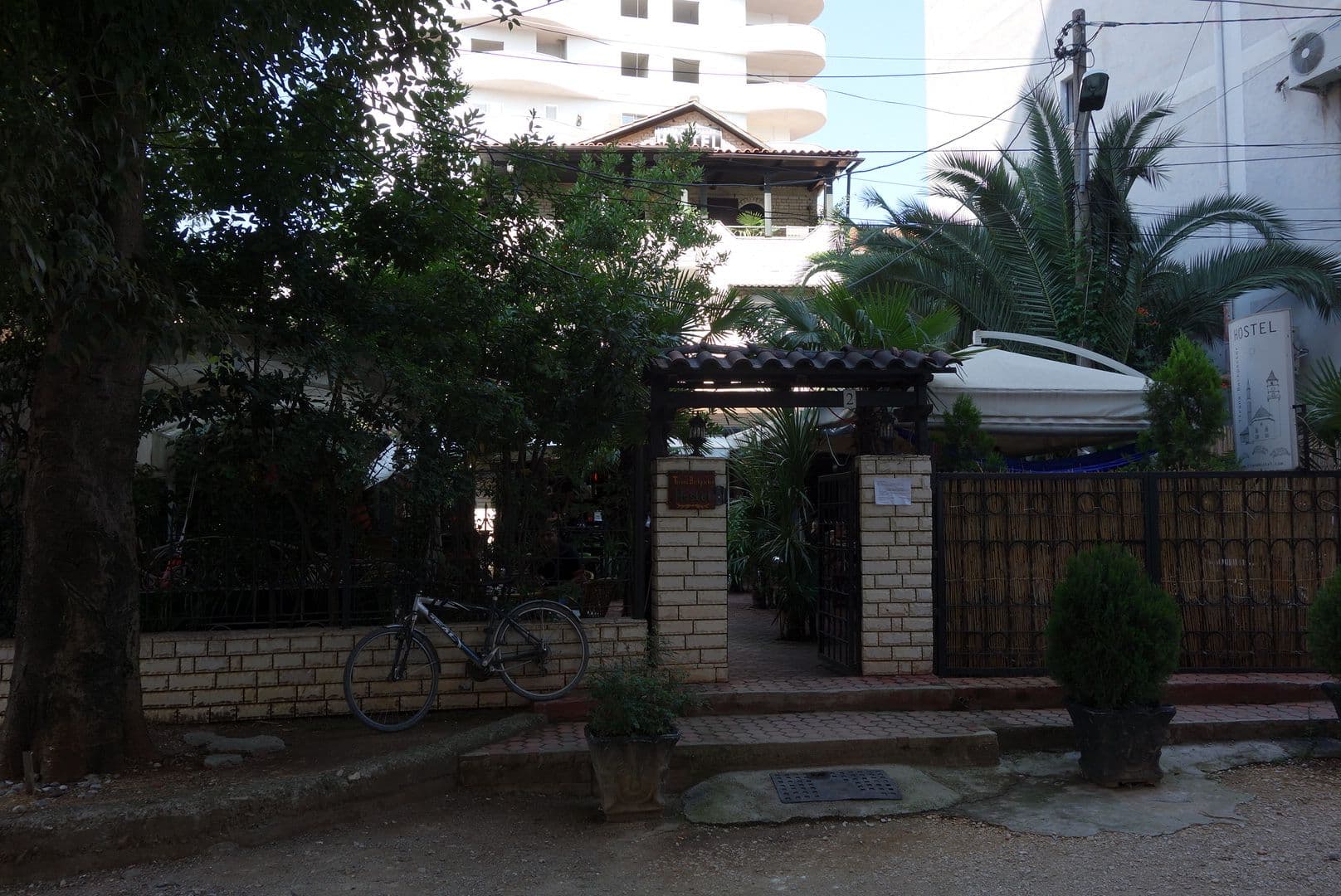 Street view near Vila Sanremo, Tirana