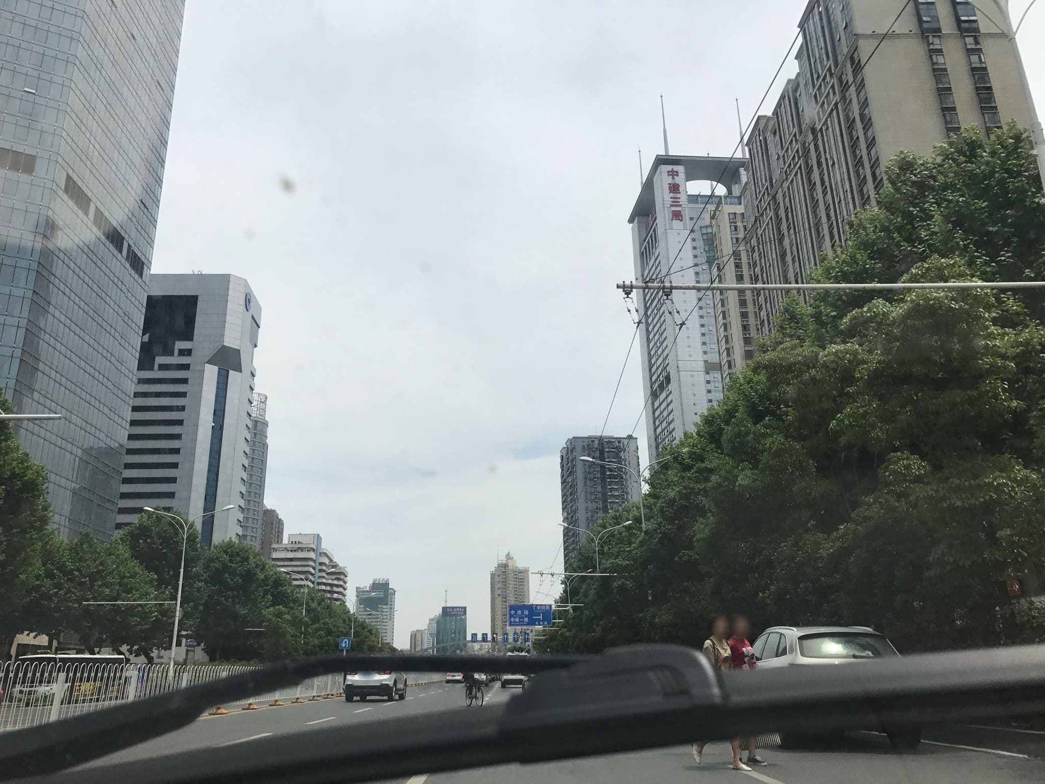 Street view near Best Western Premier Mayflowers Hotel Wuhan, Wuhan — © tao (CC BY-SA · Mapillary)