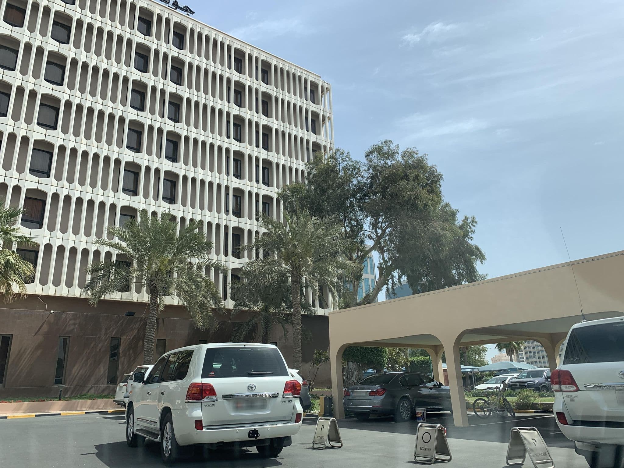 Street view near Golden Tulip, Manama — © sherif1234 (CC BY-SA · Mapillary)