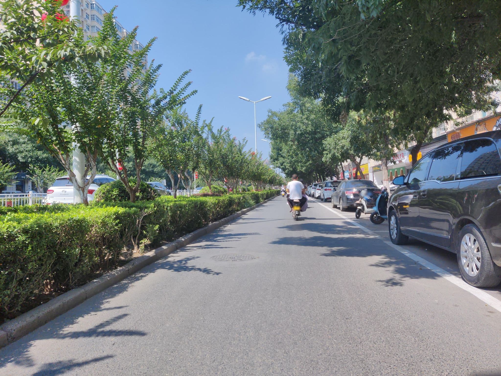 Street view near 濮阳宾馆, Puyang Chengguanzhen — © who_i_am (CC BY-SA · Mapillary)