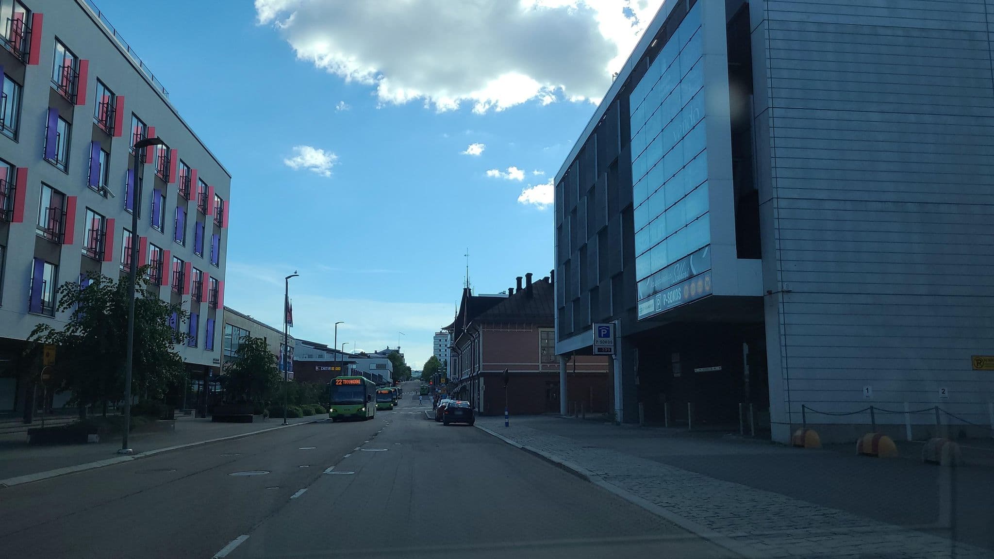 Street view near Omena-hotelli Jyväskylä, Jyväskylä — © jopparn (CC BY-SA · Mapillary)