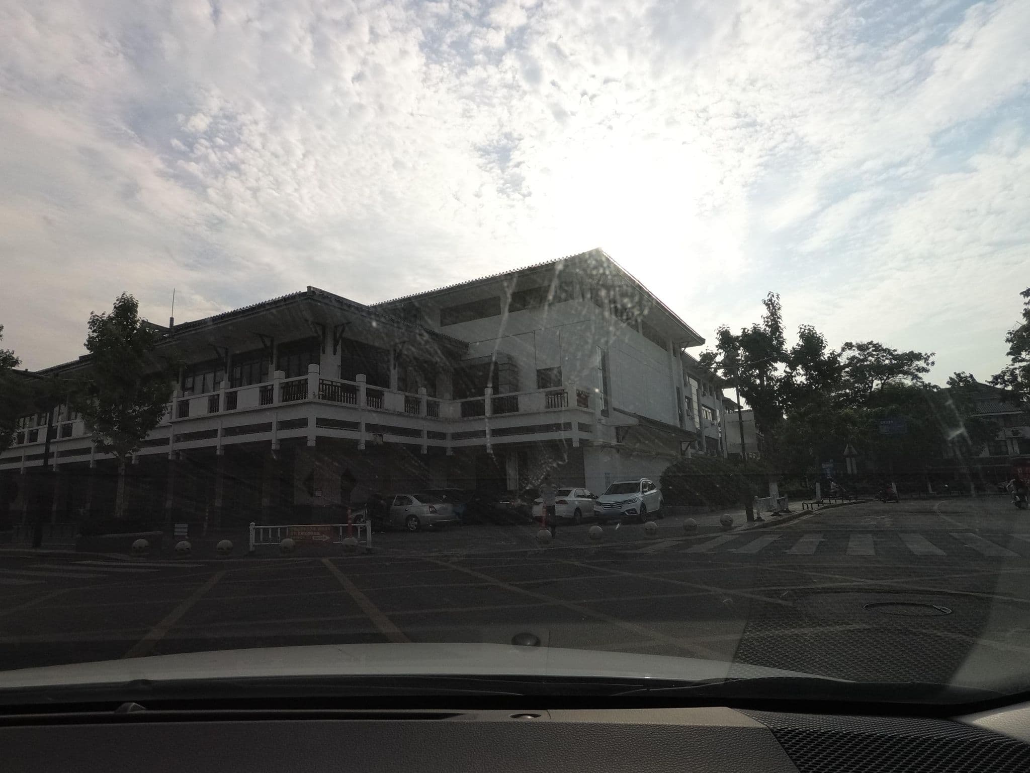 Street view near Days Hotel & Suites Fudu 富都戴斯酒店, Changzhou — © recklessxpy (CC BY-SA · Mapillary)