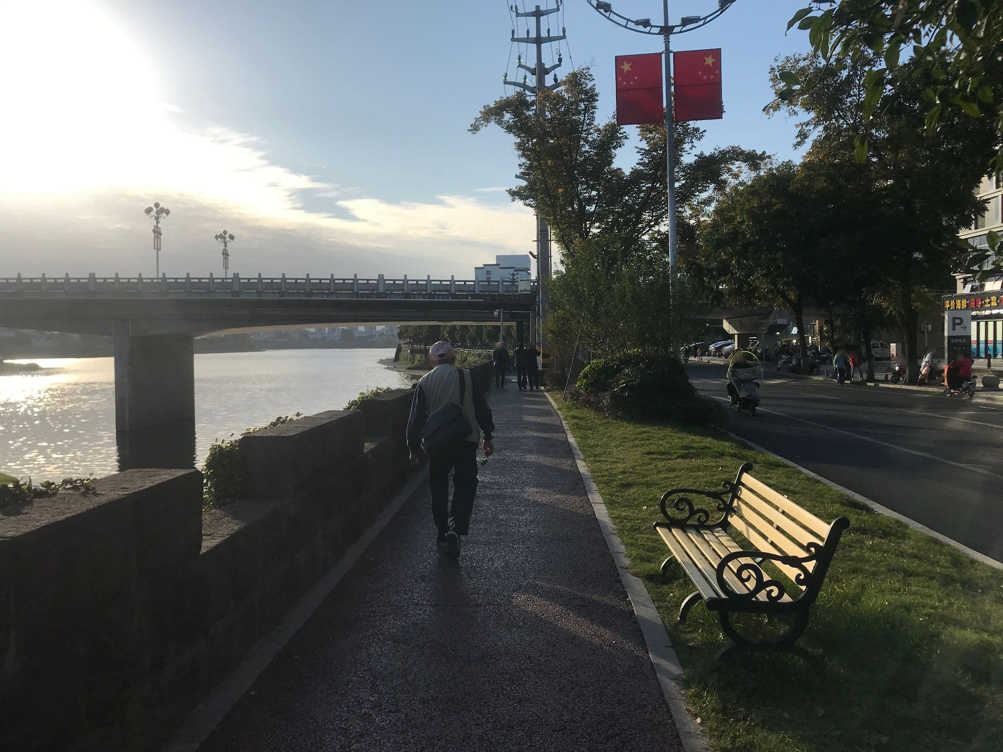 Street view near 绿海假日山庄, Huangshan — © tunx1 (CC BY-SA · Mapillary)