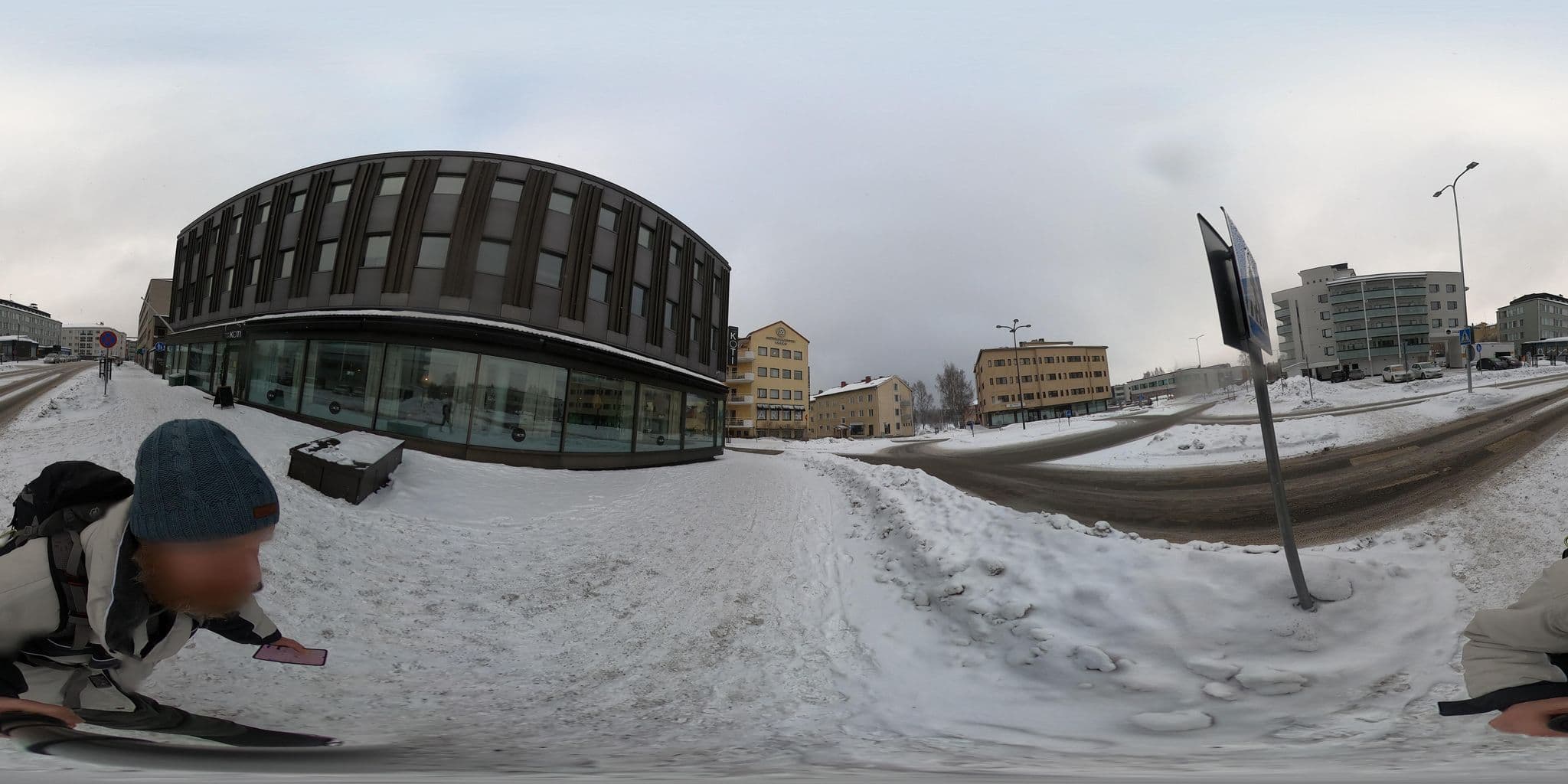 Street view near Hostel Café Koti, Rovaniemi — © Stefdegreef (CC BY-SA · Mapillary)