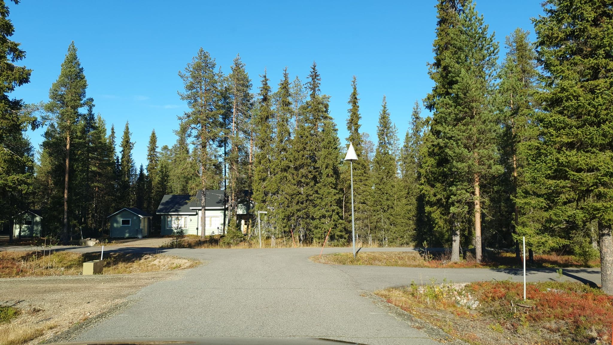 Street view near Röhköshine, Kittilä