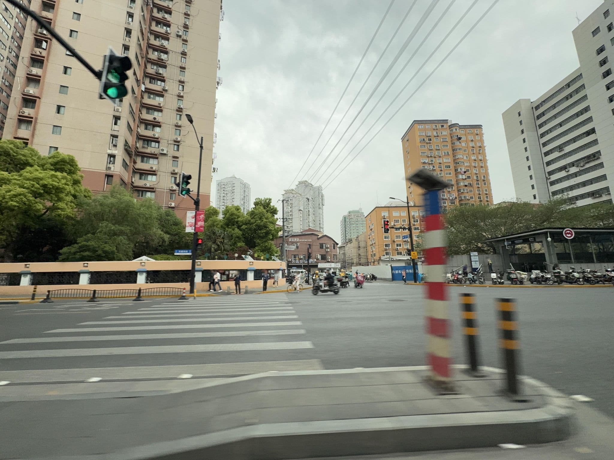 Street view near Hanting Hotel, Shanghai — © filipb (CC BY-SA · Mapillary)