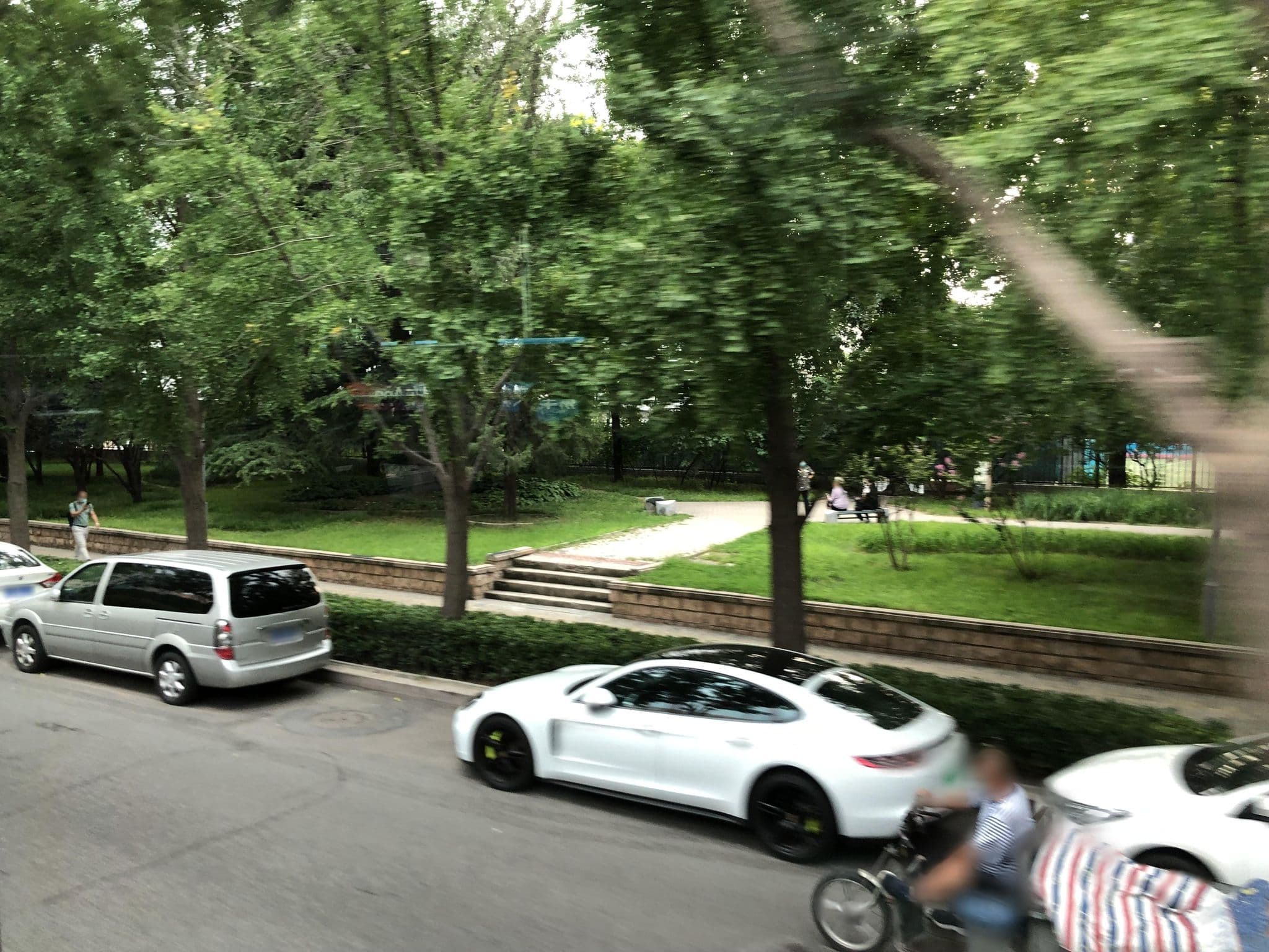 Street view near 北京民族大学聚缘之家民宿, Beijing — © Brianatstone (CC BY-SA · Mapillary)
