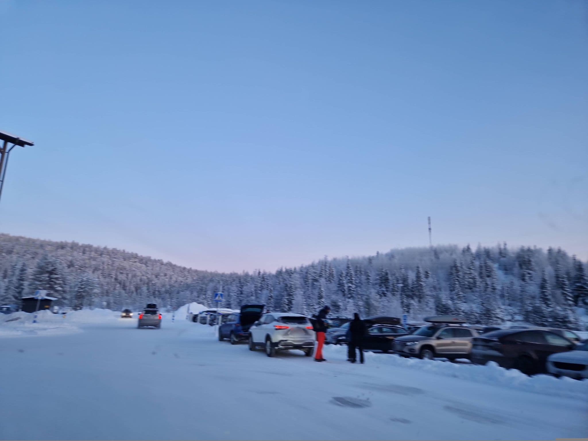 Street view near RukaValley, Kuusamo — © jopparn (CC BY-SA · Mapillary)