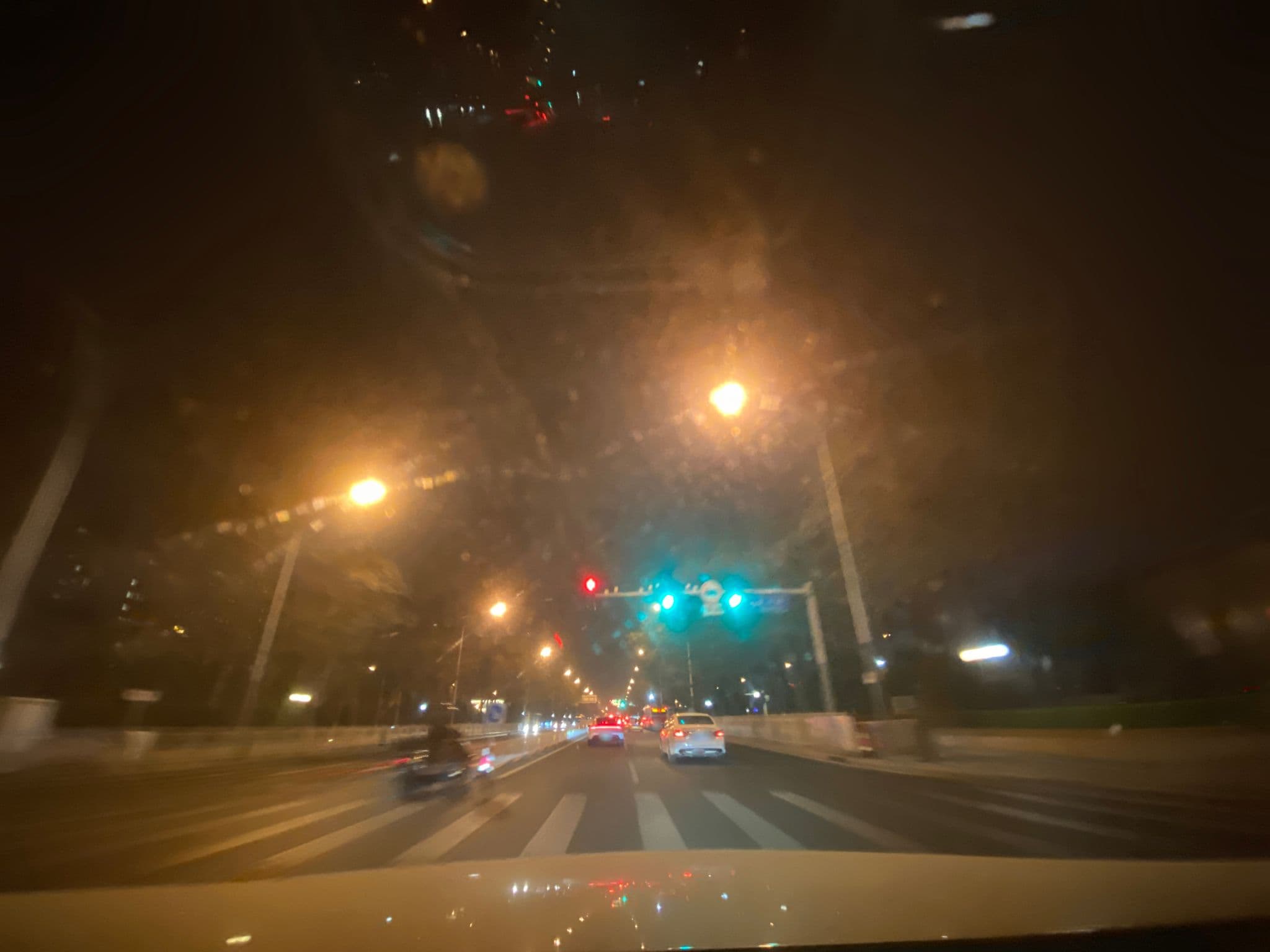 Street view near 辉煌净雅大酒店 Jingya Hotel, Beijing — © adirricor (CC BY-SA · Mapillary)
