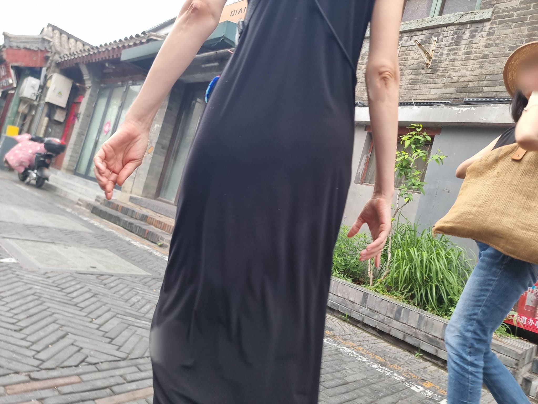 Street view near Qianmen Hostel, Beijing — © mapfool (CC BY-SA · Mapillary)